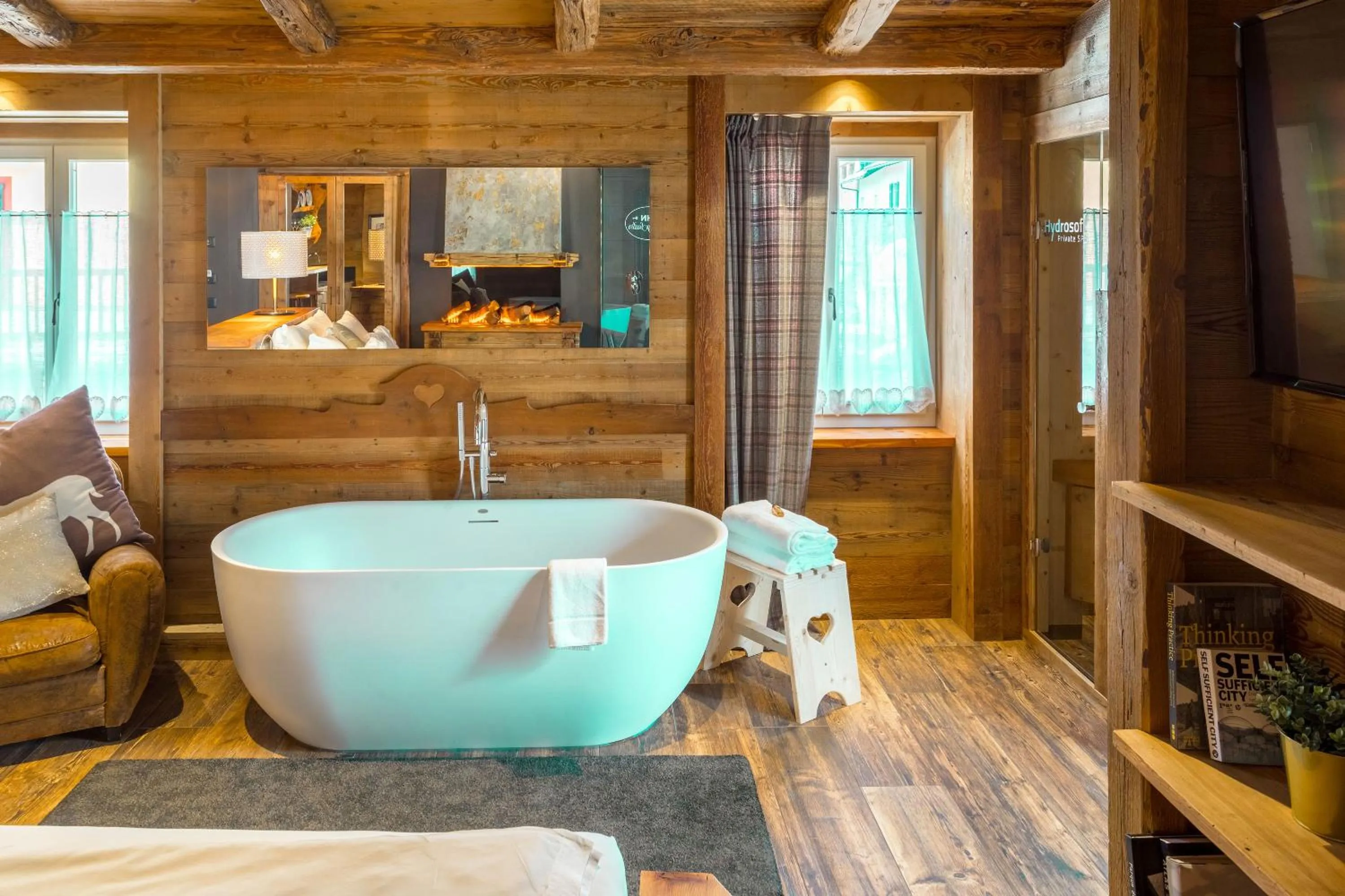 Bath in John Luxury Suites