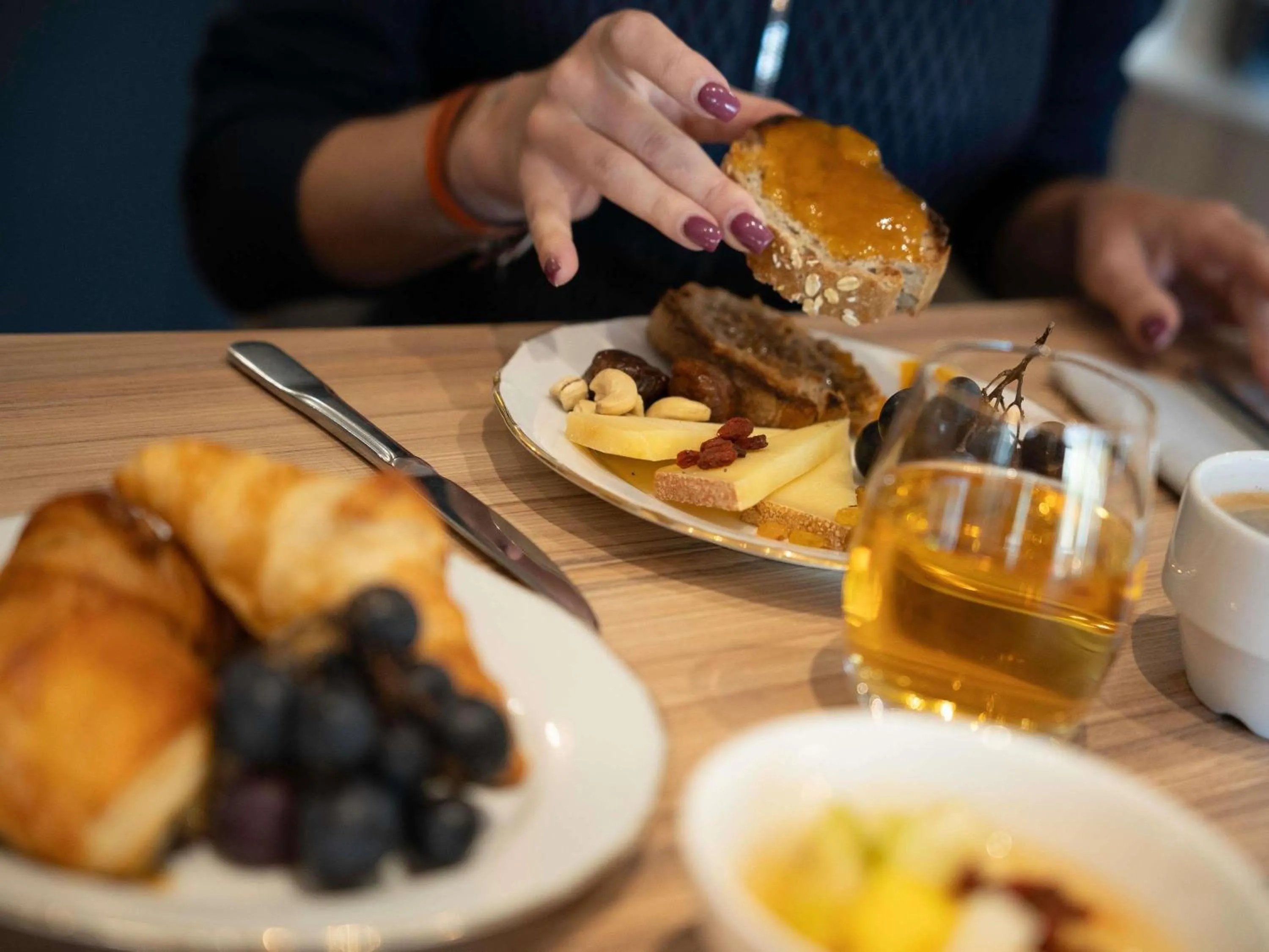 Breakfast in Mercure Auxerre Autoroute du Soleil