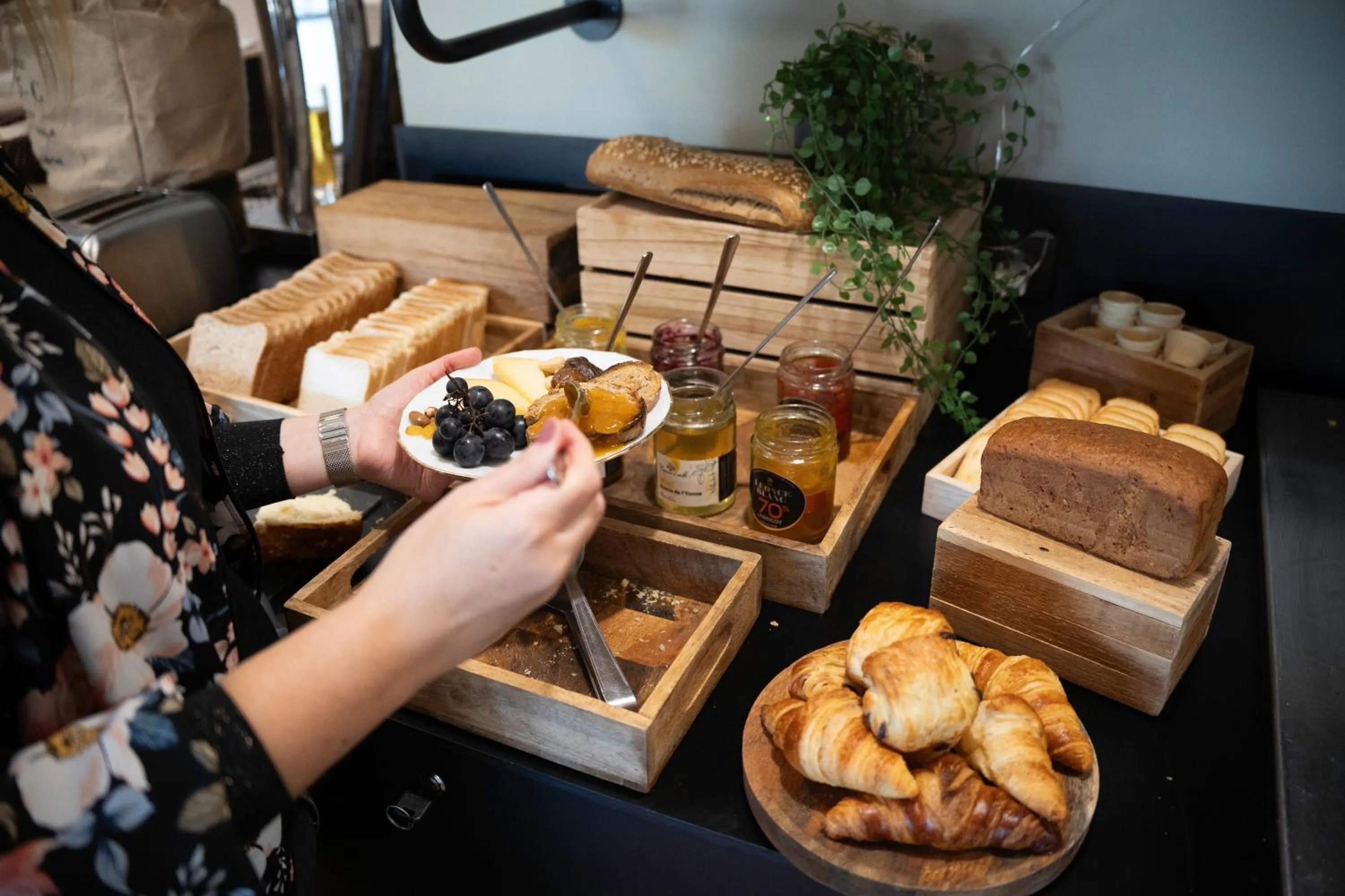 Breakfast in Mercure Auxerre Autoroute du Soleil