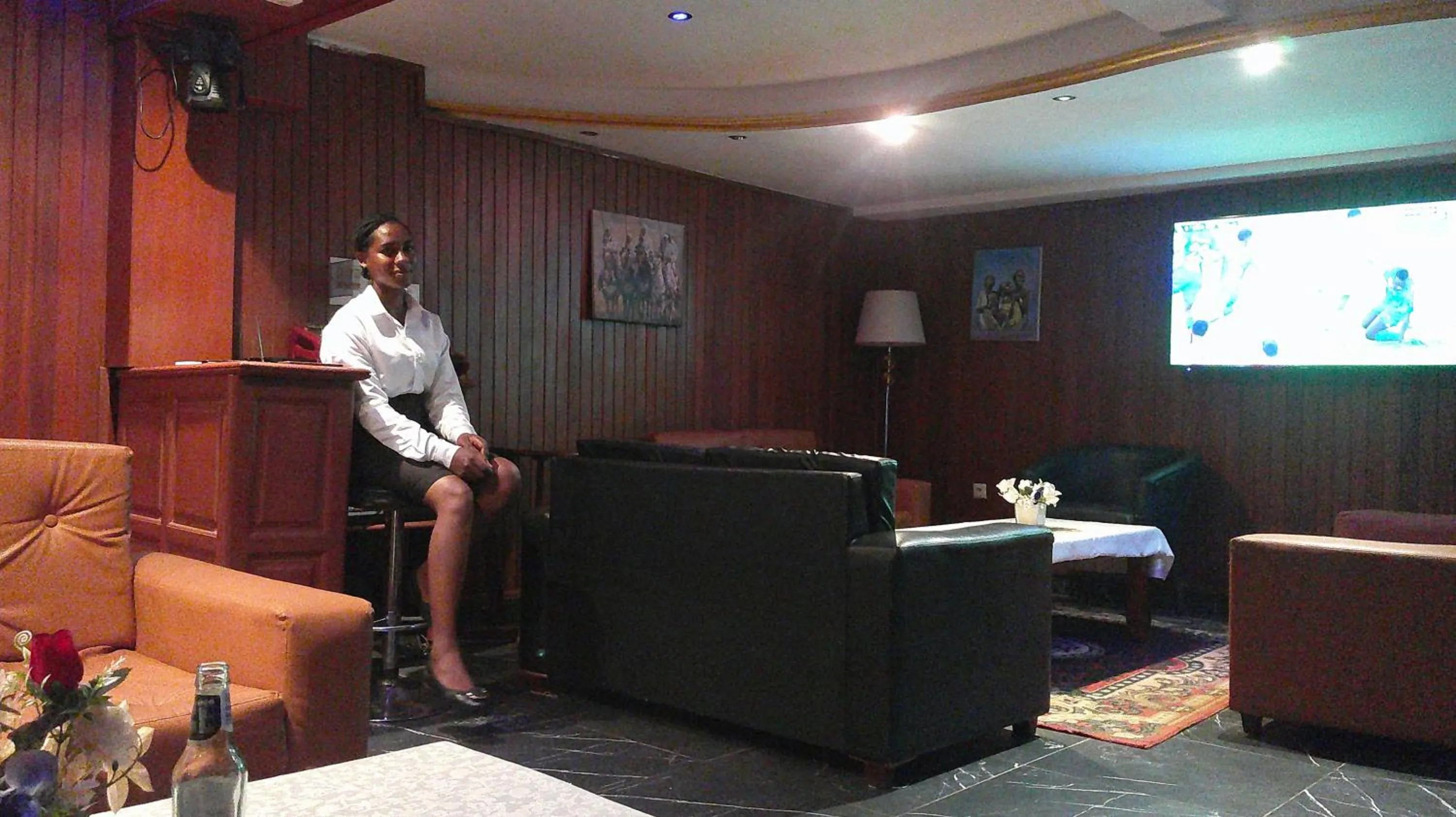 Restaurant/places to eat in Résidences hôtelières Micheline et Emile BASTOS