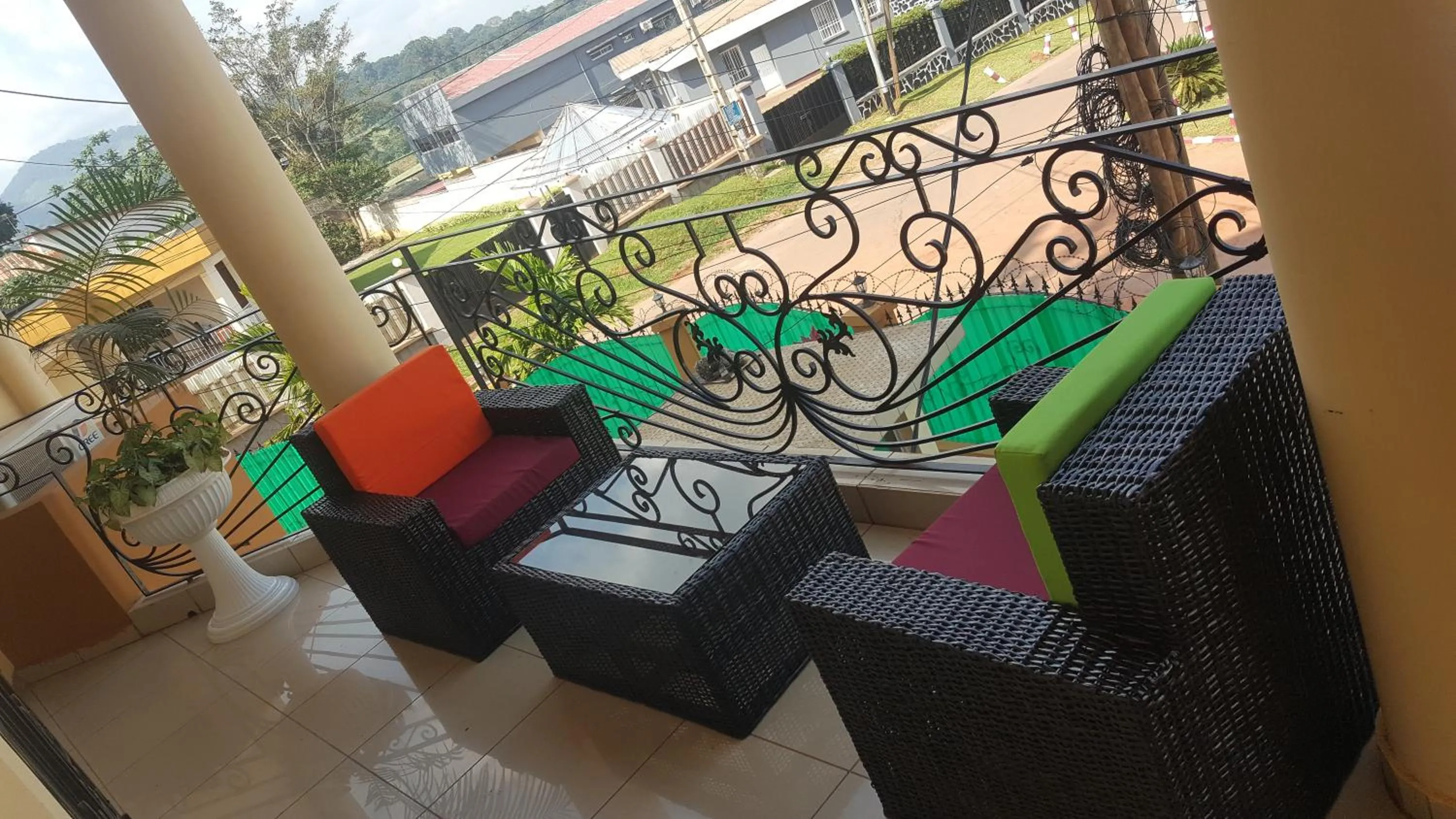 Balcony/Terrace in Résidences hôtelières Micheline et Emile BASTOS