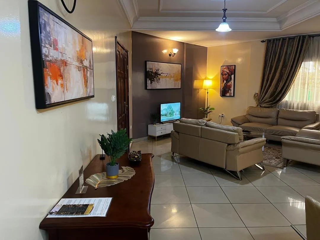 Living room in Résidences hôtelières Micheline et Emile BASTOS