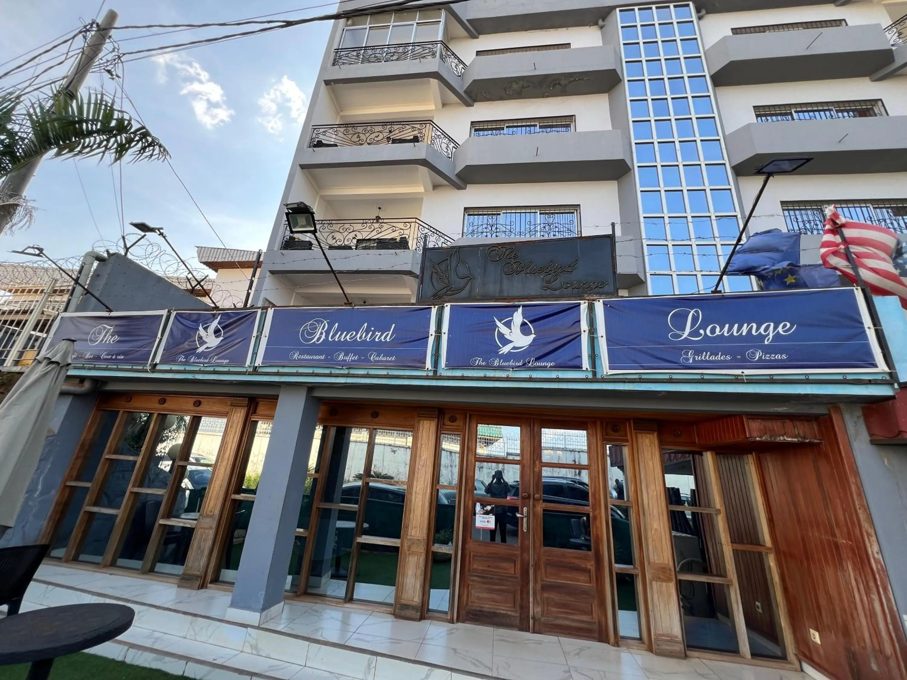 Restaurant/places to eat in Résidences hôtelières Micheline et Emile BASTOS