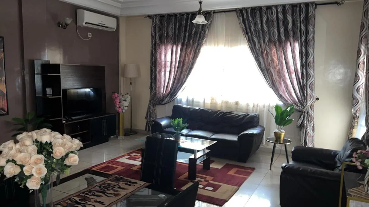 Living room in Résidences hôtelières Micheline et Emile BASTOS