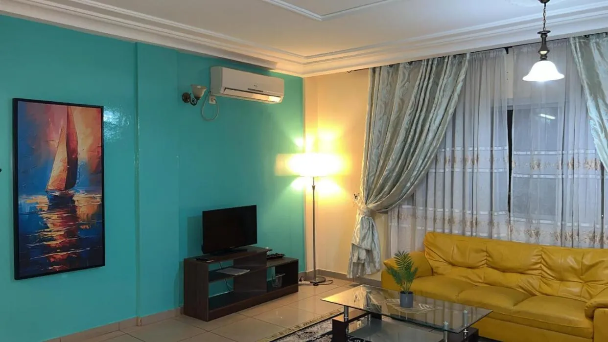 Living room in Résidences hôtelières Micheline et Emile BASTOS