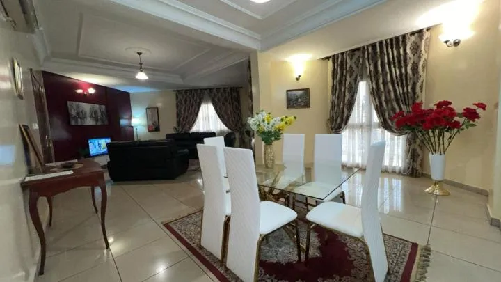 Living room in Résidences hôtelières Micheline et Emile BASTOS