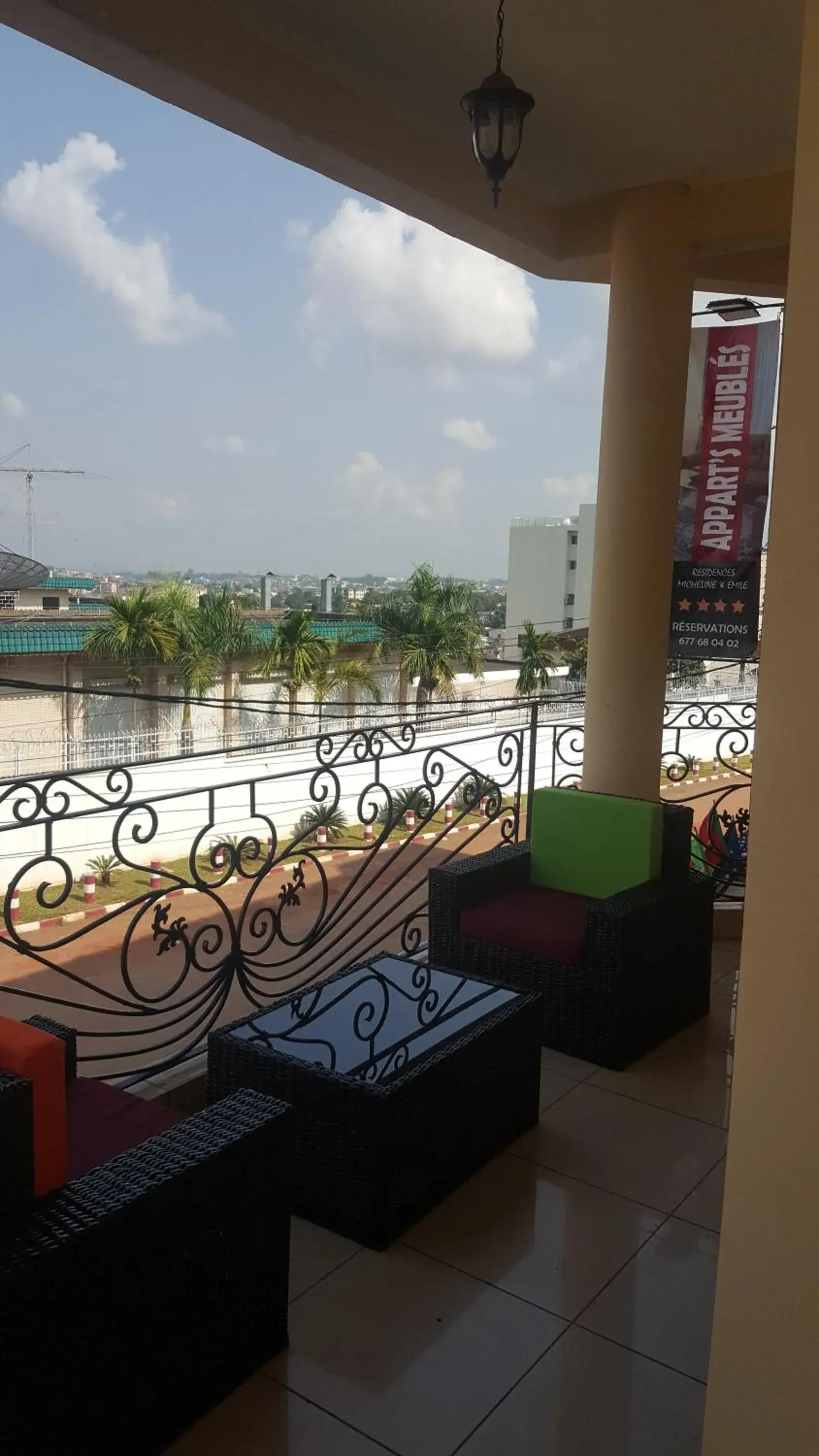 Executive Suite in Résidences hôtelières Micheline et Emile BASTOS Executive Suite in Résidences hôtelières Micheline et Emile BASTOS