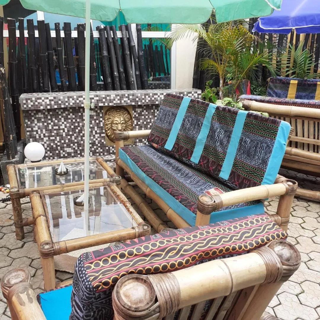 Garden in Résidences hôtelières Micheline et Emile BASTOS