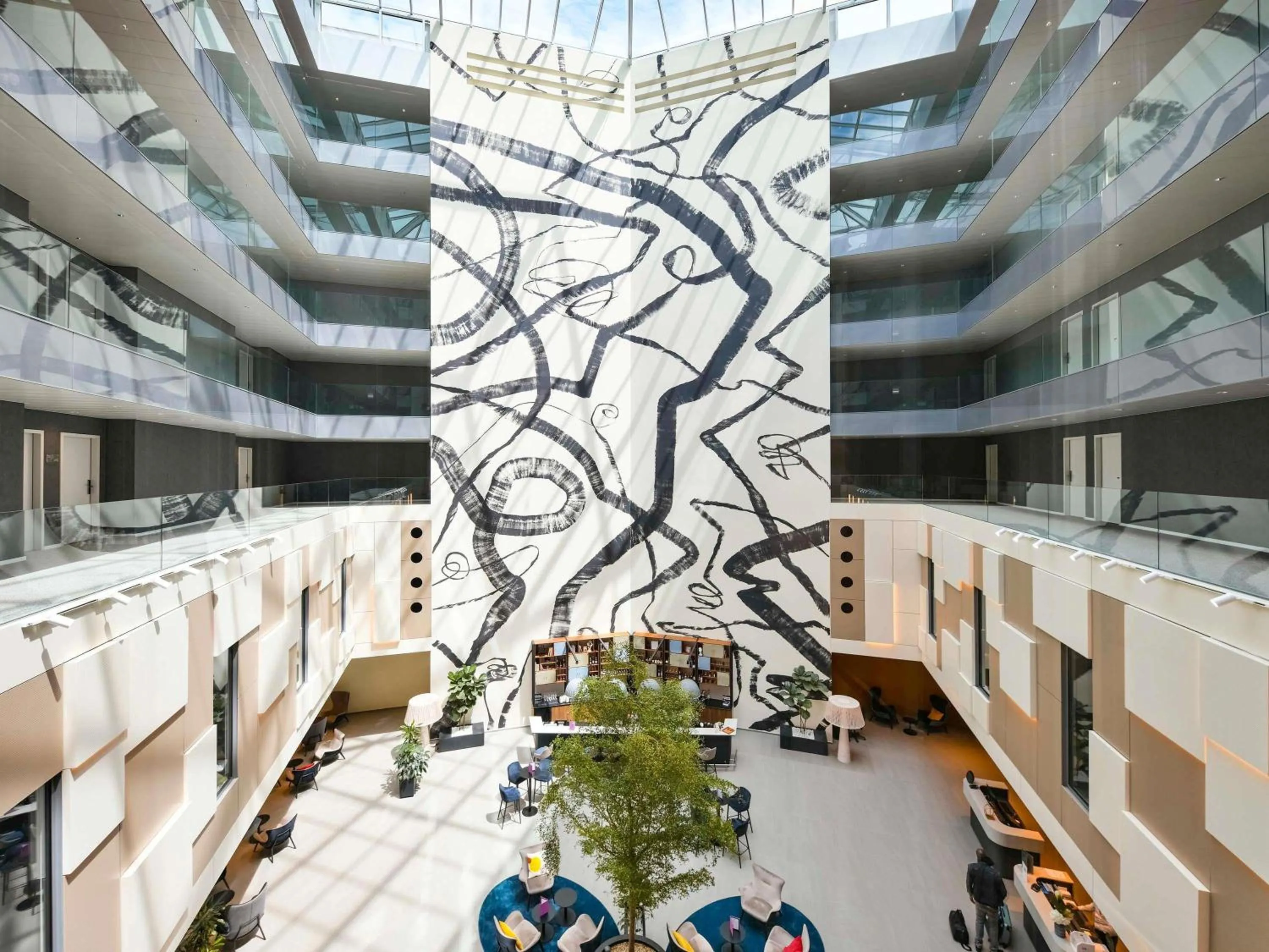 Property building in Mercure Geneva Airport