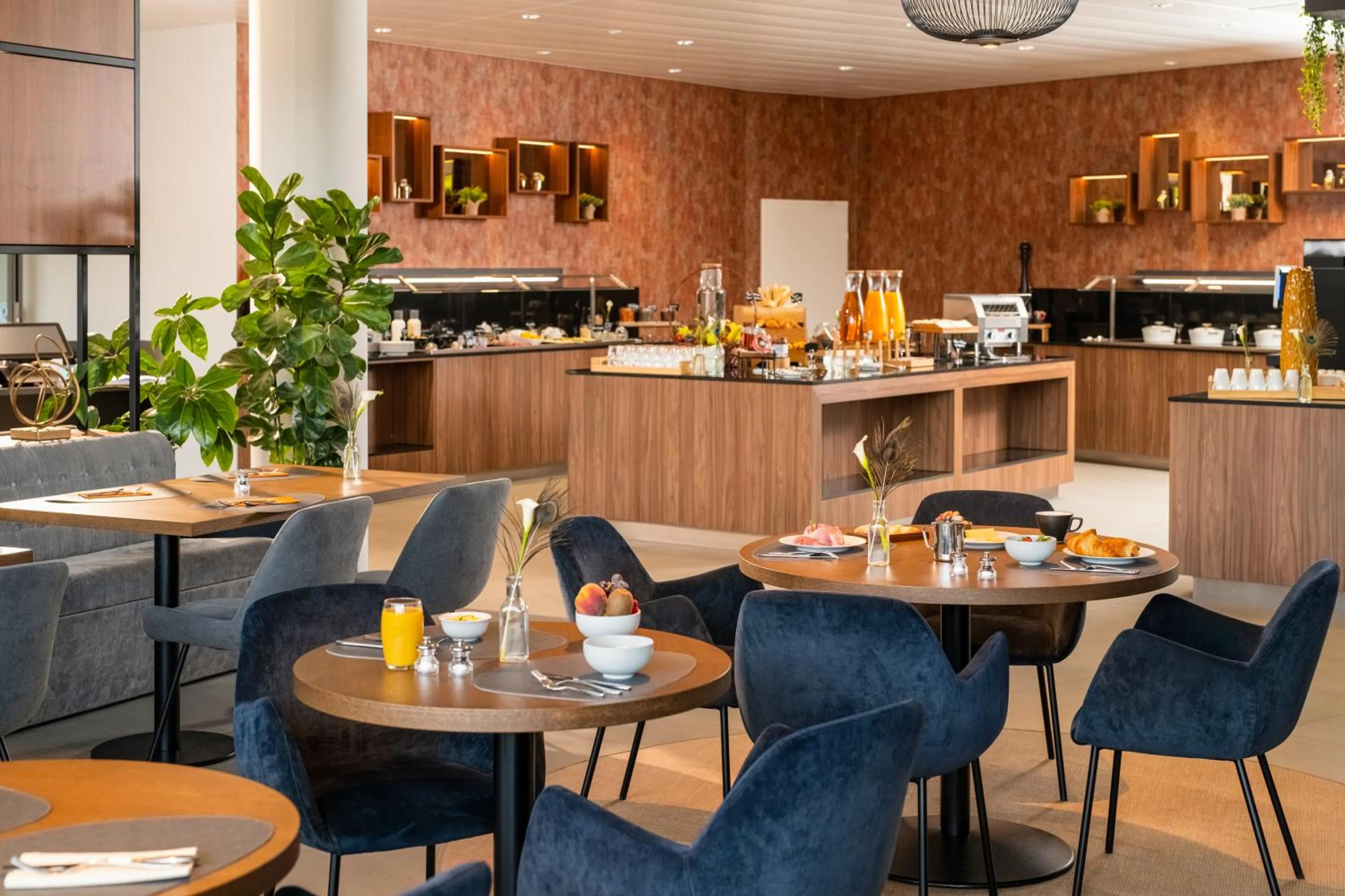 Breakfast in Mercure Geneva Airport