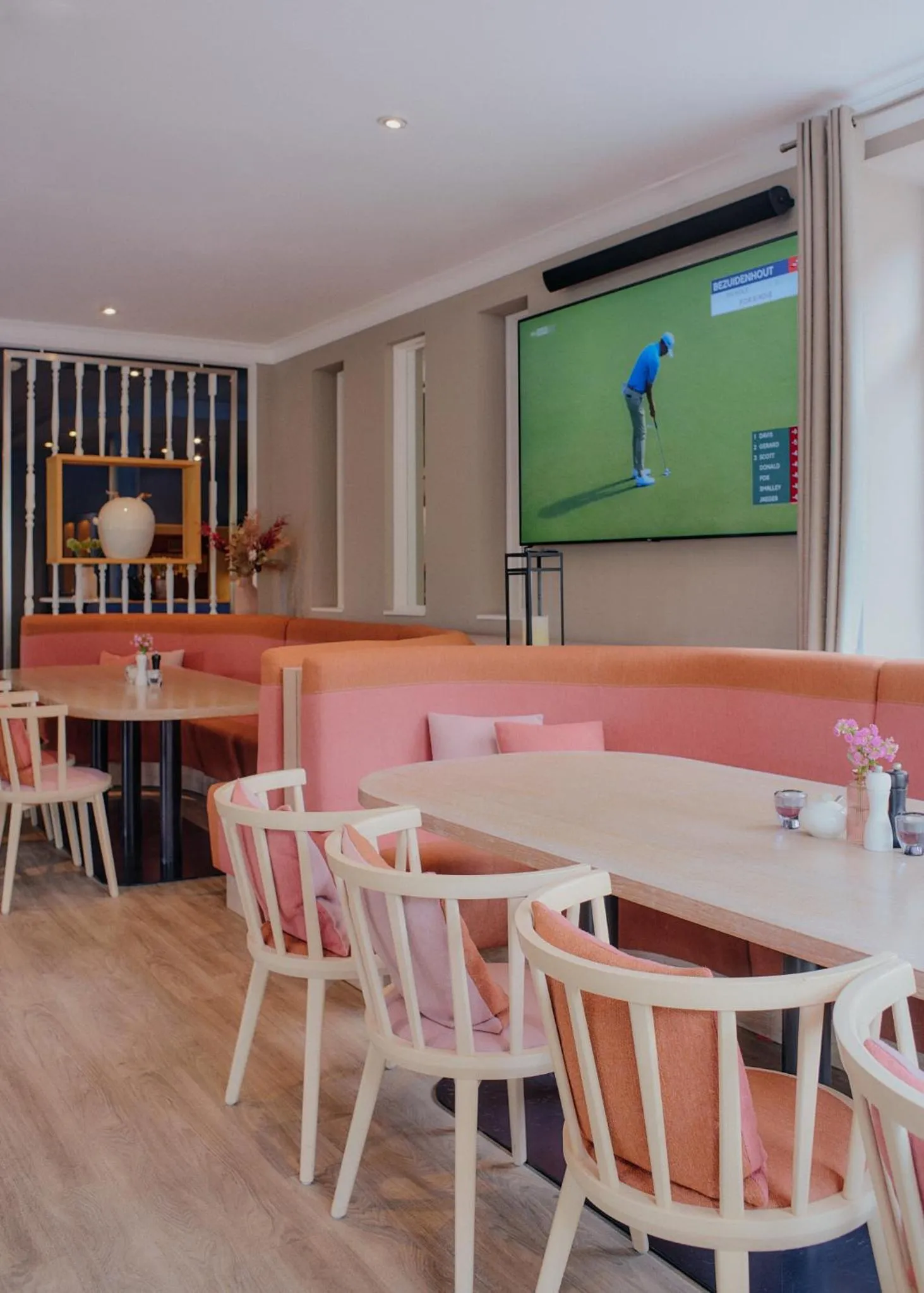 Restaurant/places to eat in Aparthotel Treudelberg Hamburg