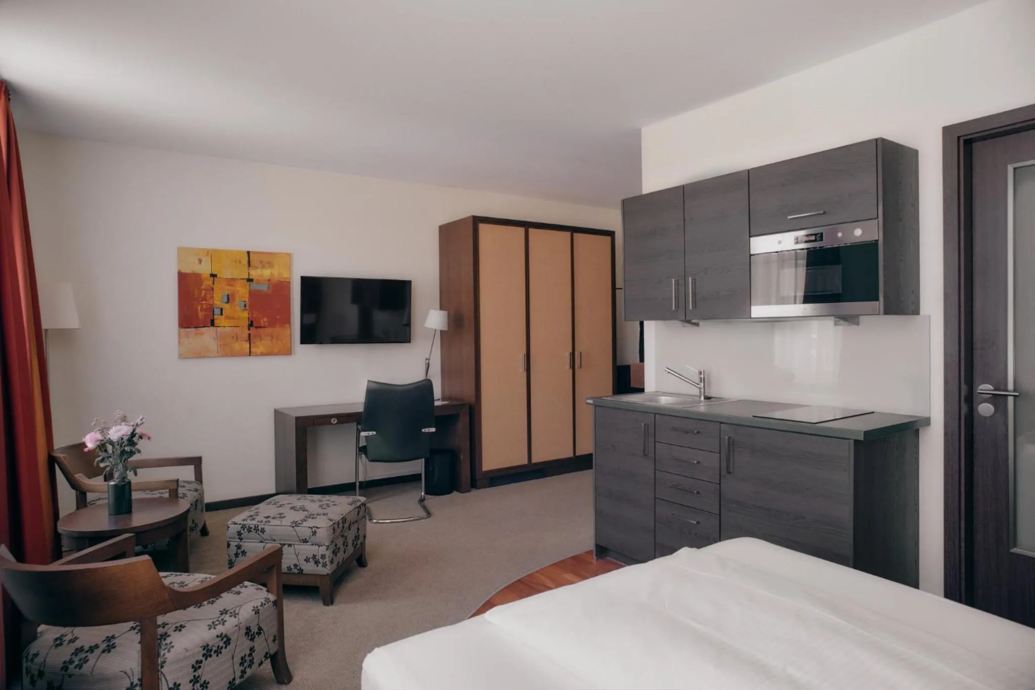 TV and multimedia, Bed in Aparthotel Treudelberg Hamburg