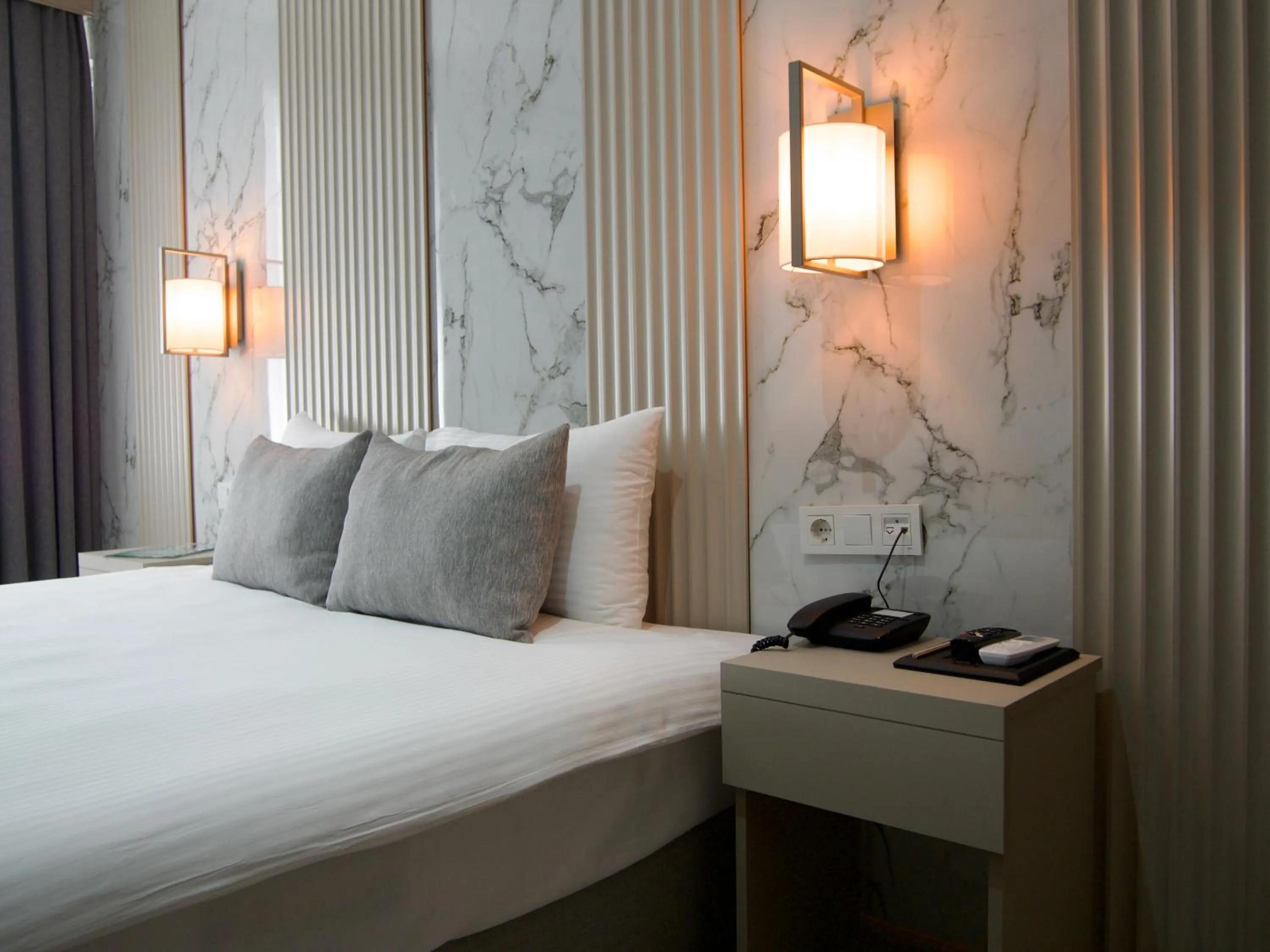 Bed in The Roomy Hotel Nişantaşı