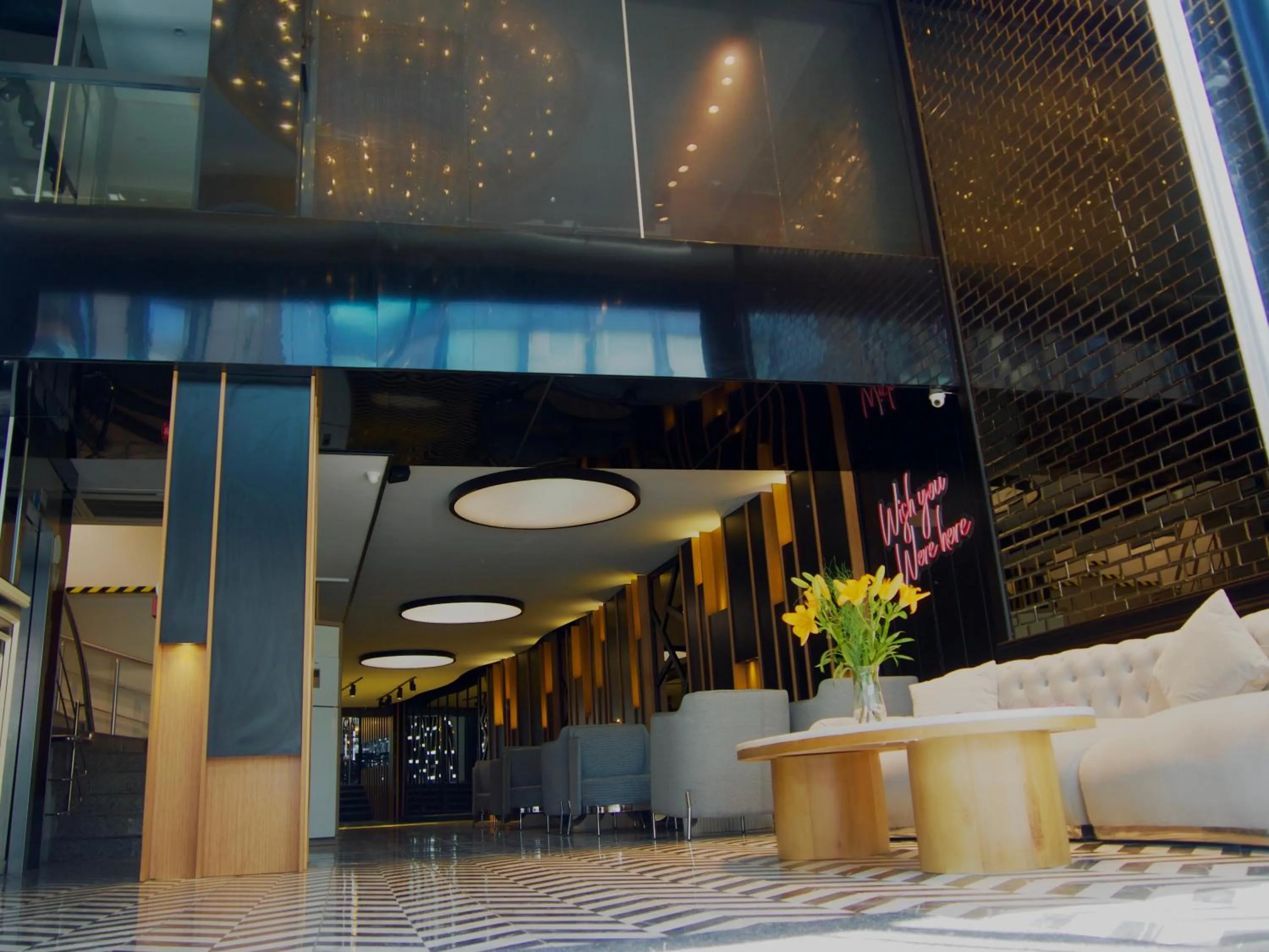 Lobby or reception in The Roomy Hotel Nişantaşı