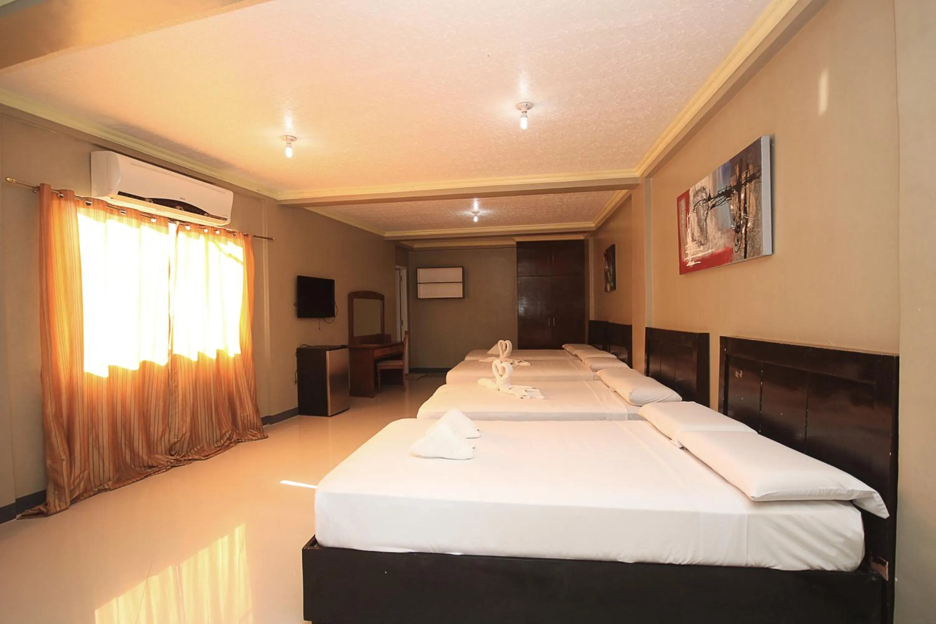 Photo of the whole room, Bed in Bamboo Beach Resort & Restaurant