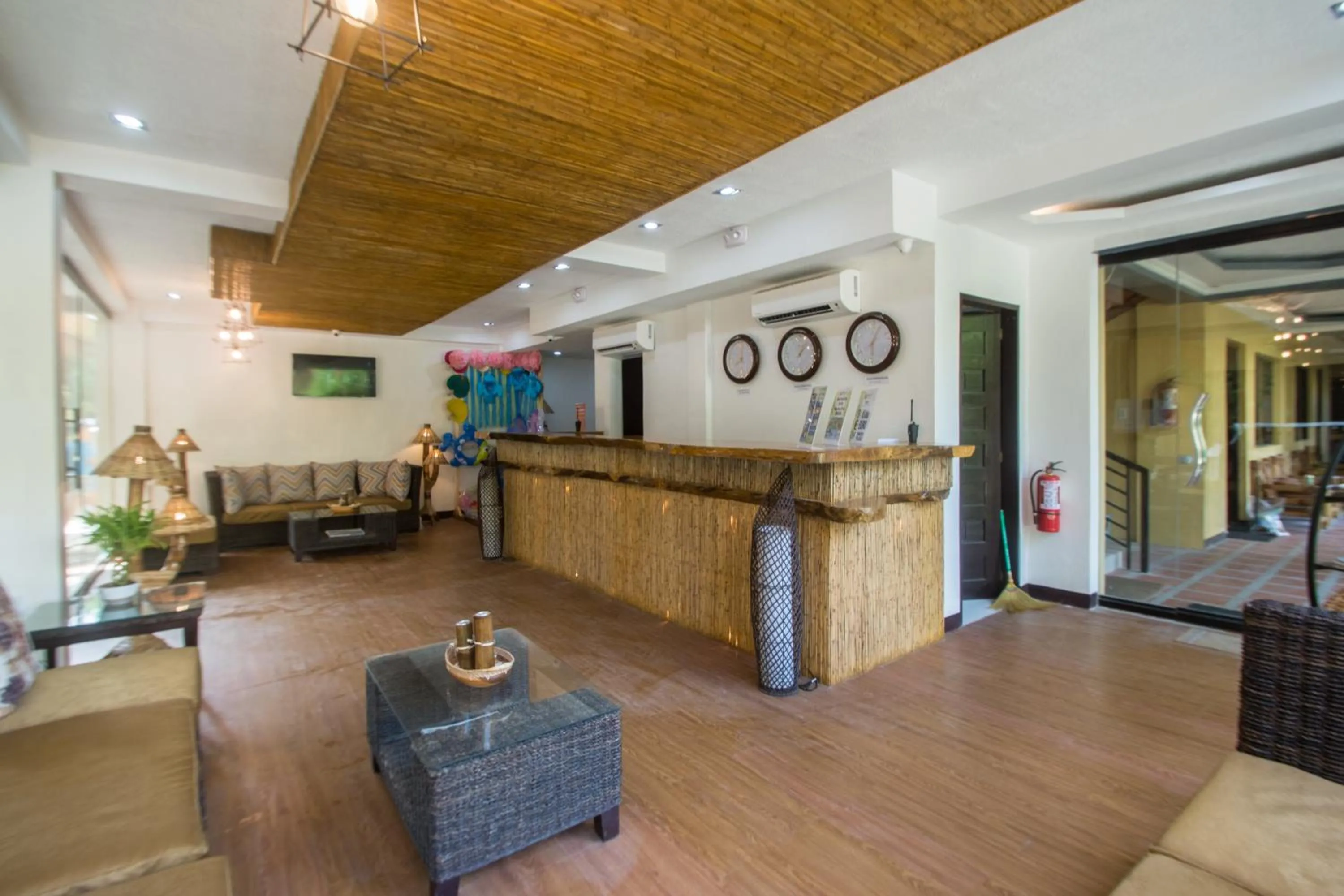 Lobby or reception in Bamboo Beach Resort & Restaurant