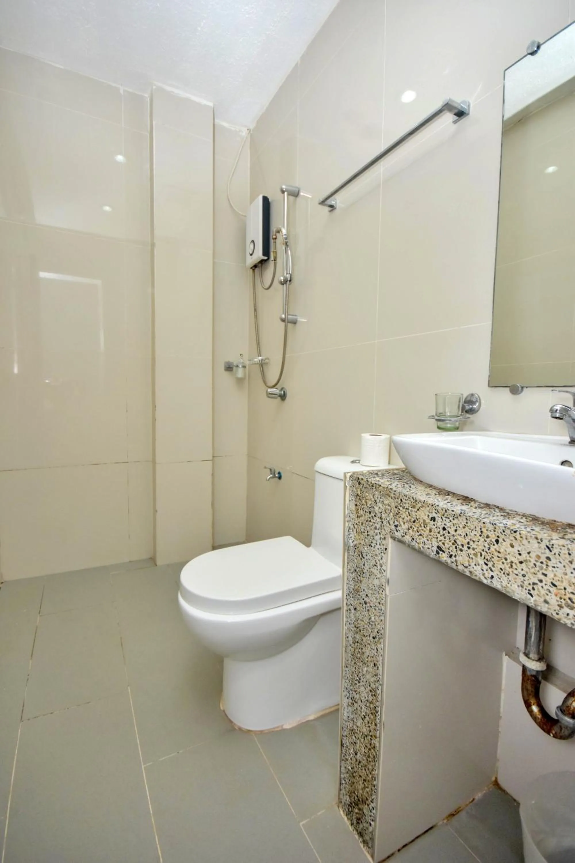 Bathroom in Bamboo Beach Resort & Restaurant