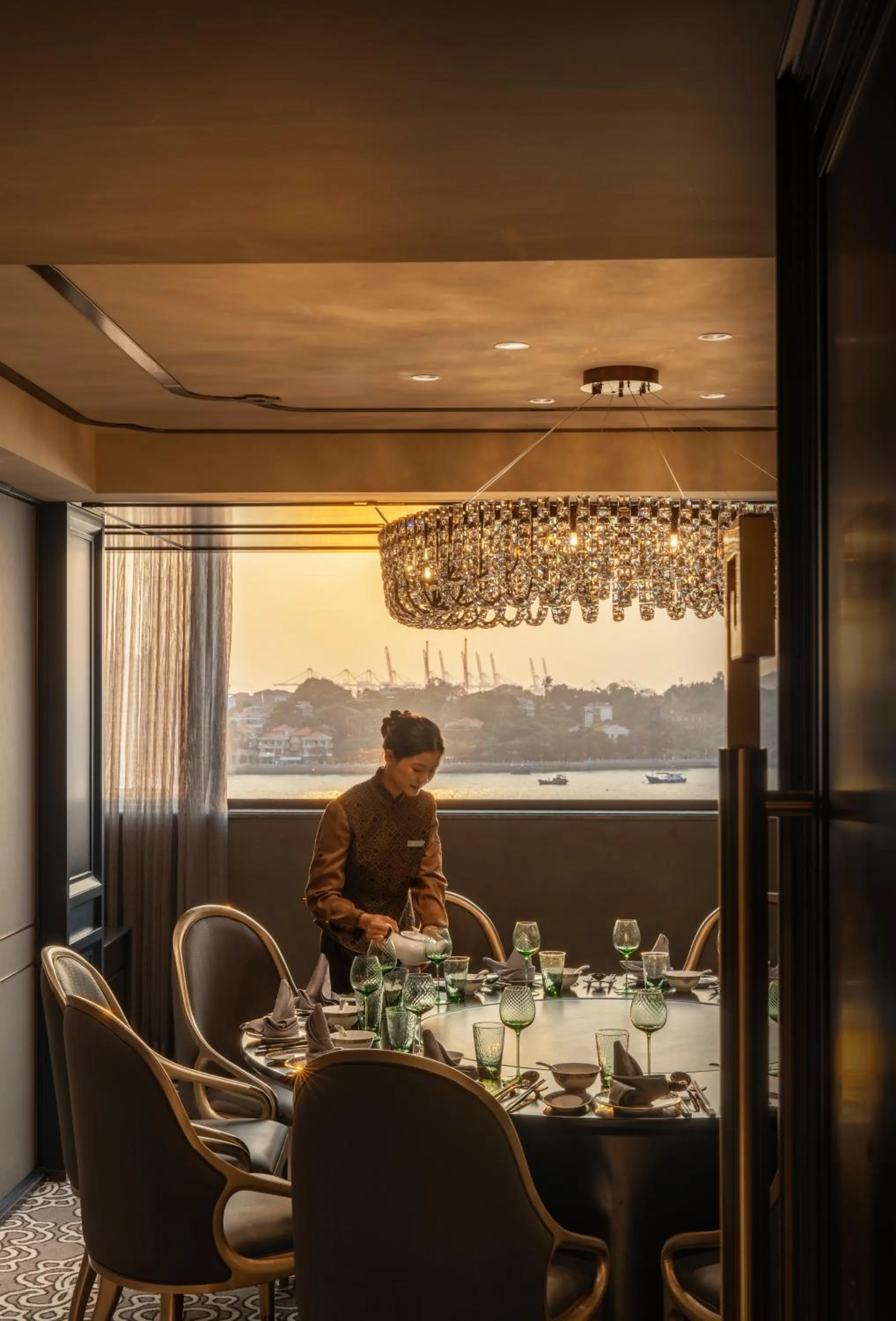 Xiamen Lujiang Harbourview Hotel