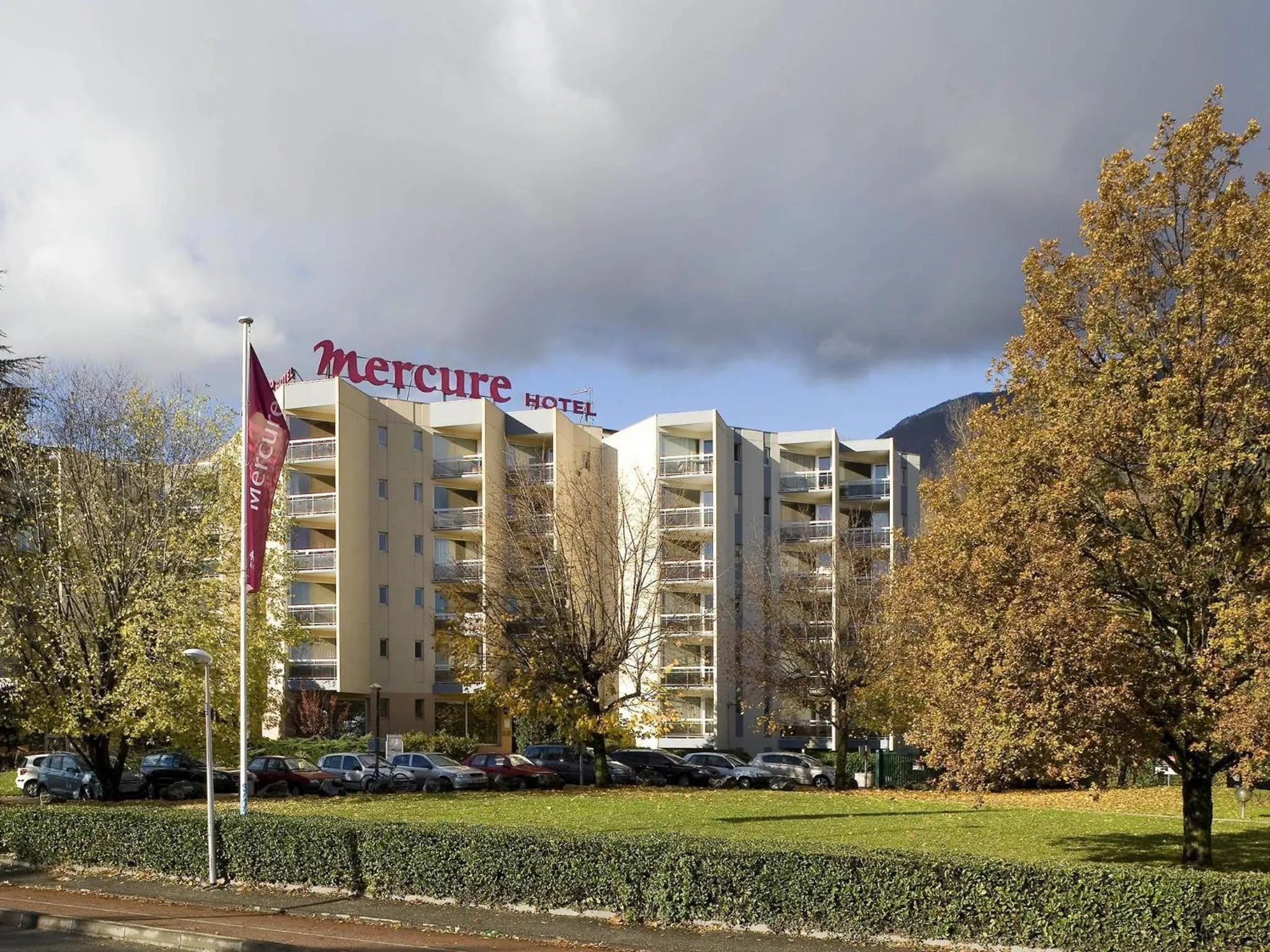 Property building in Mercure Grenoble Meylan