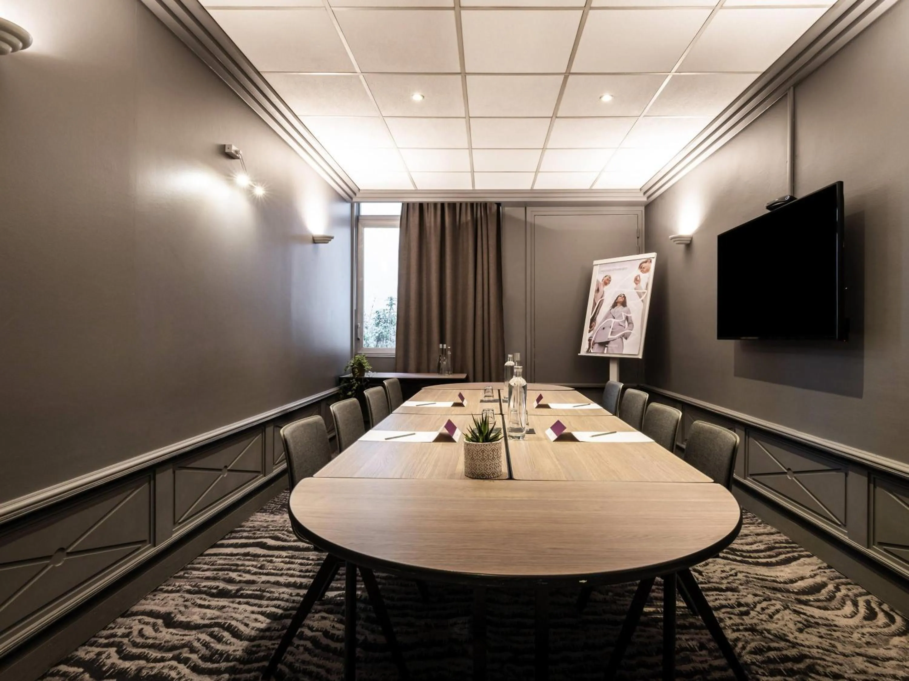 Meeting/conference room in Mercure Grenoble Meylan