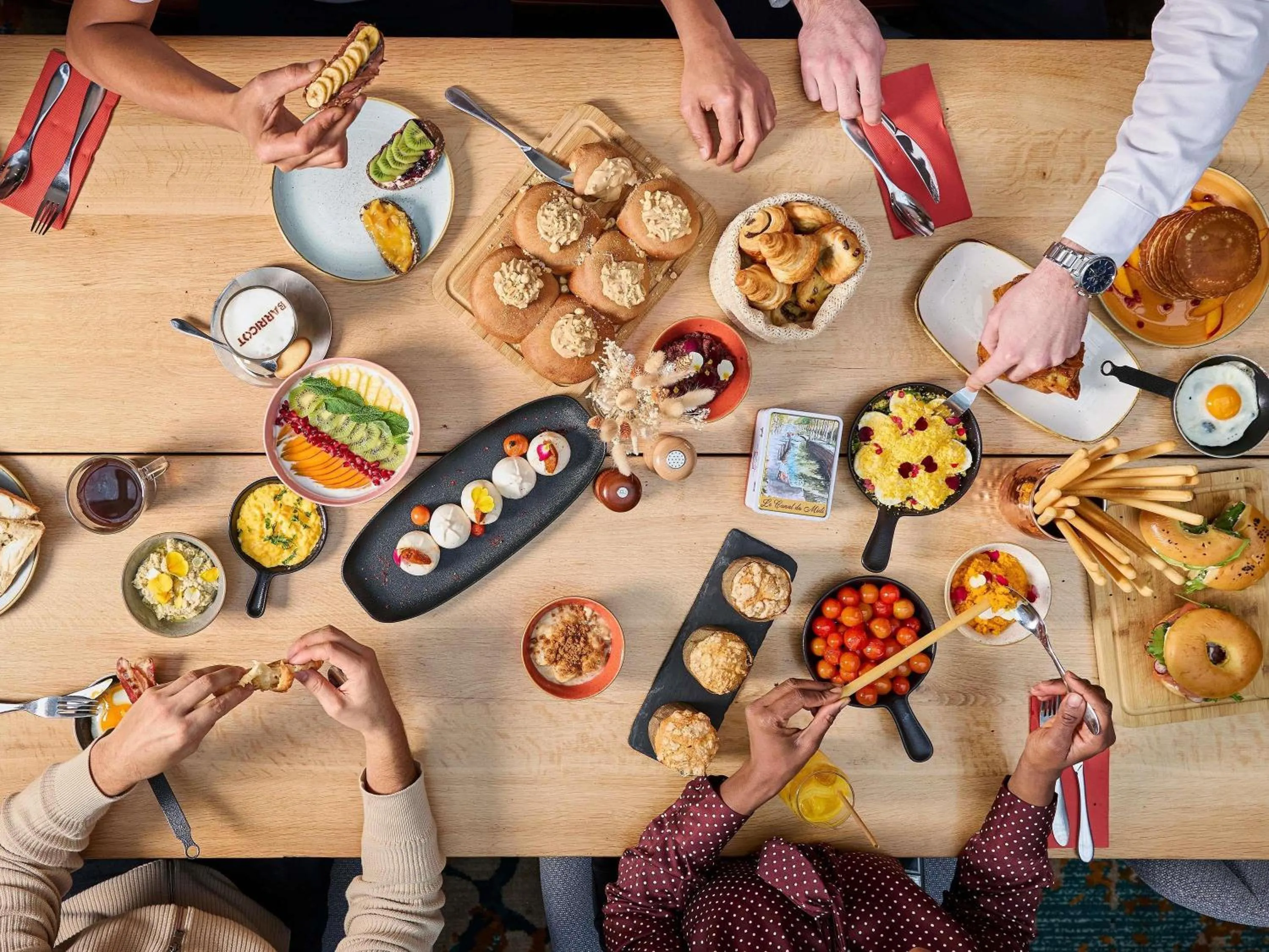 Restaurant/places to eat in Hotel Mercure Toulouse Centre Compans