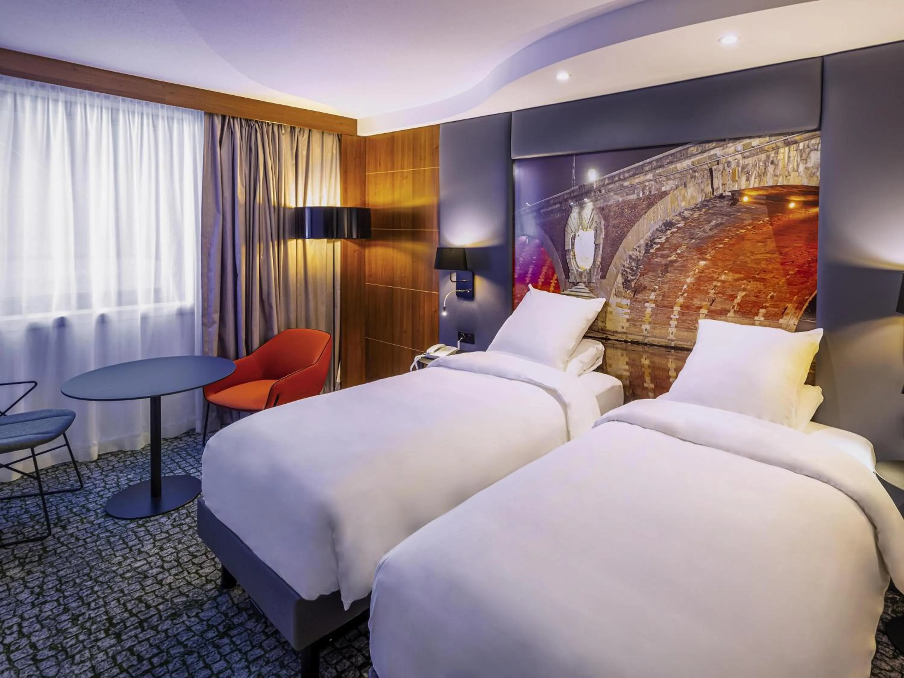 Bedroom, Bed in Hotel Mercure Toulouse Centre Compans