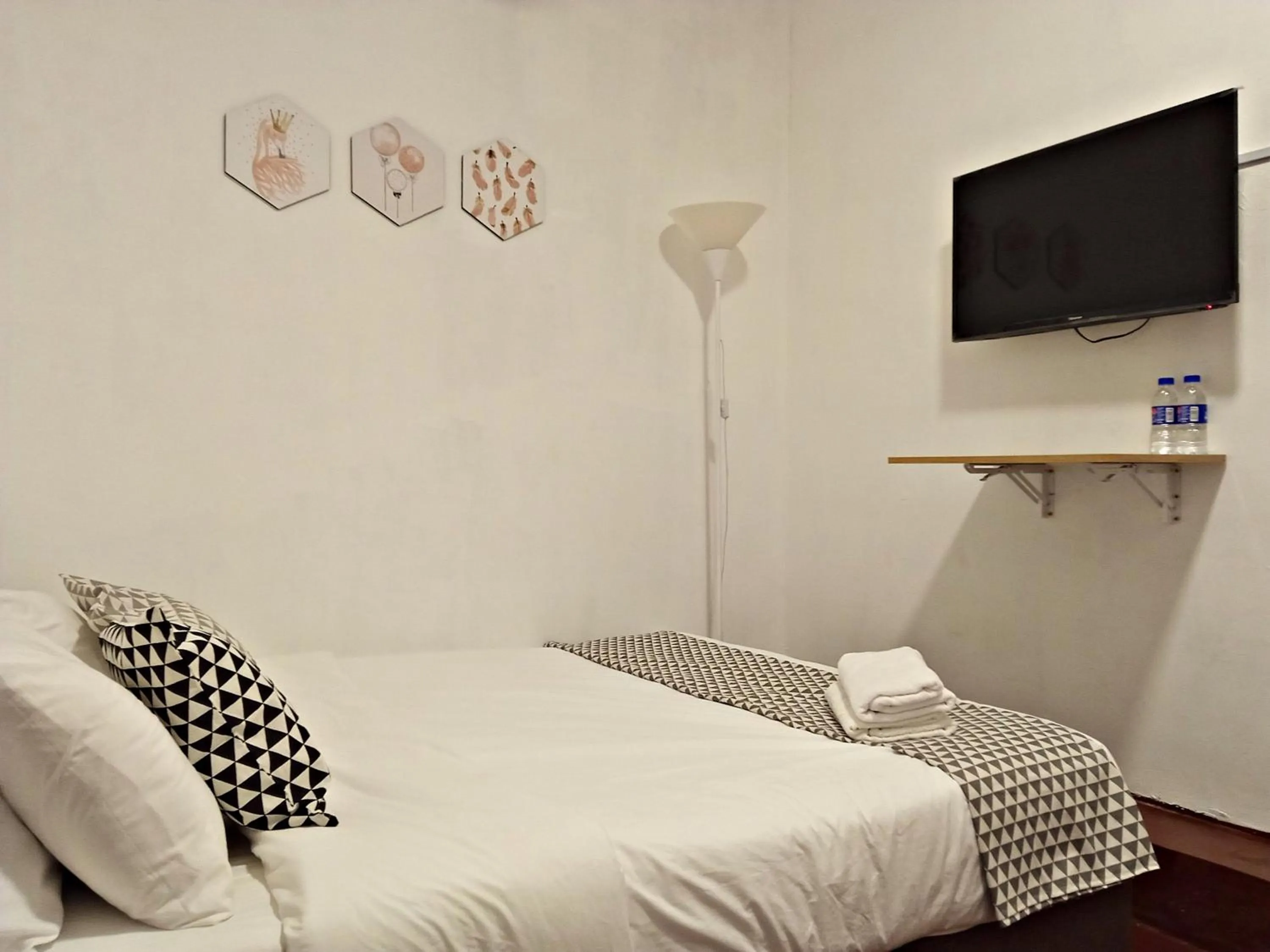 Bed in Pengkalan Housz