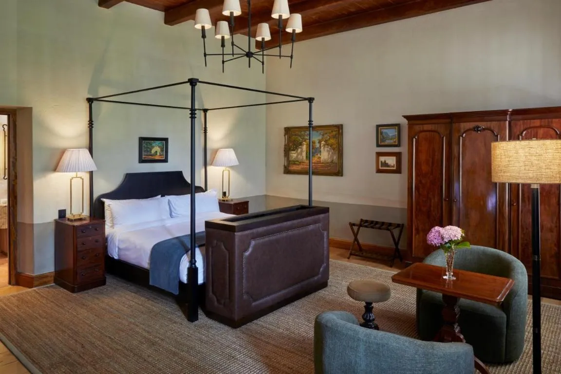 Bed in Blaauwklippen Manor by NEWMARK