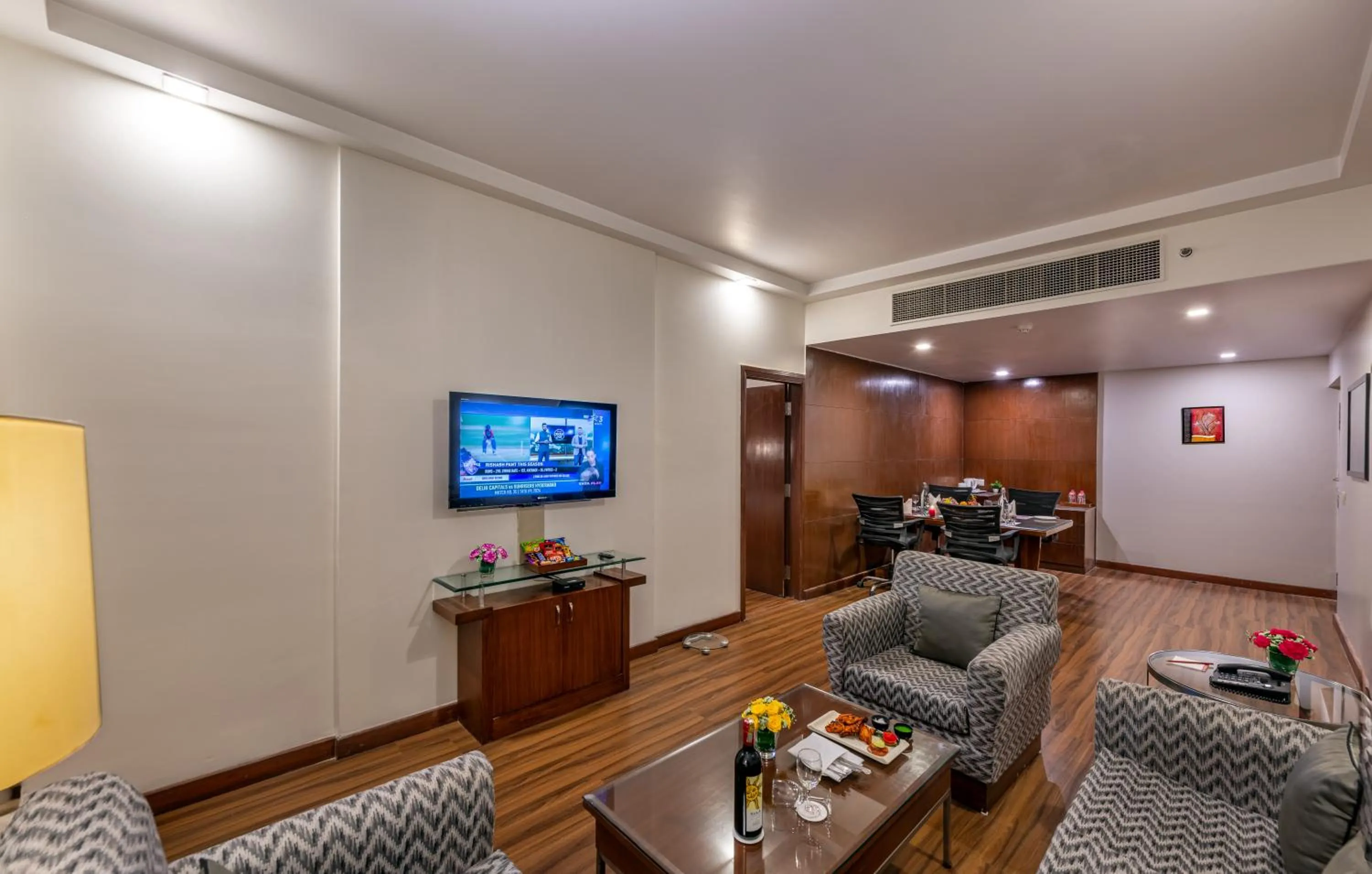 Bedroom in Lords Plaza Jaipur