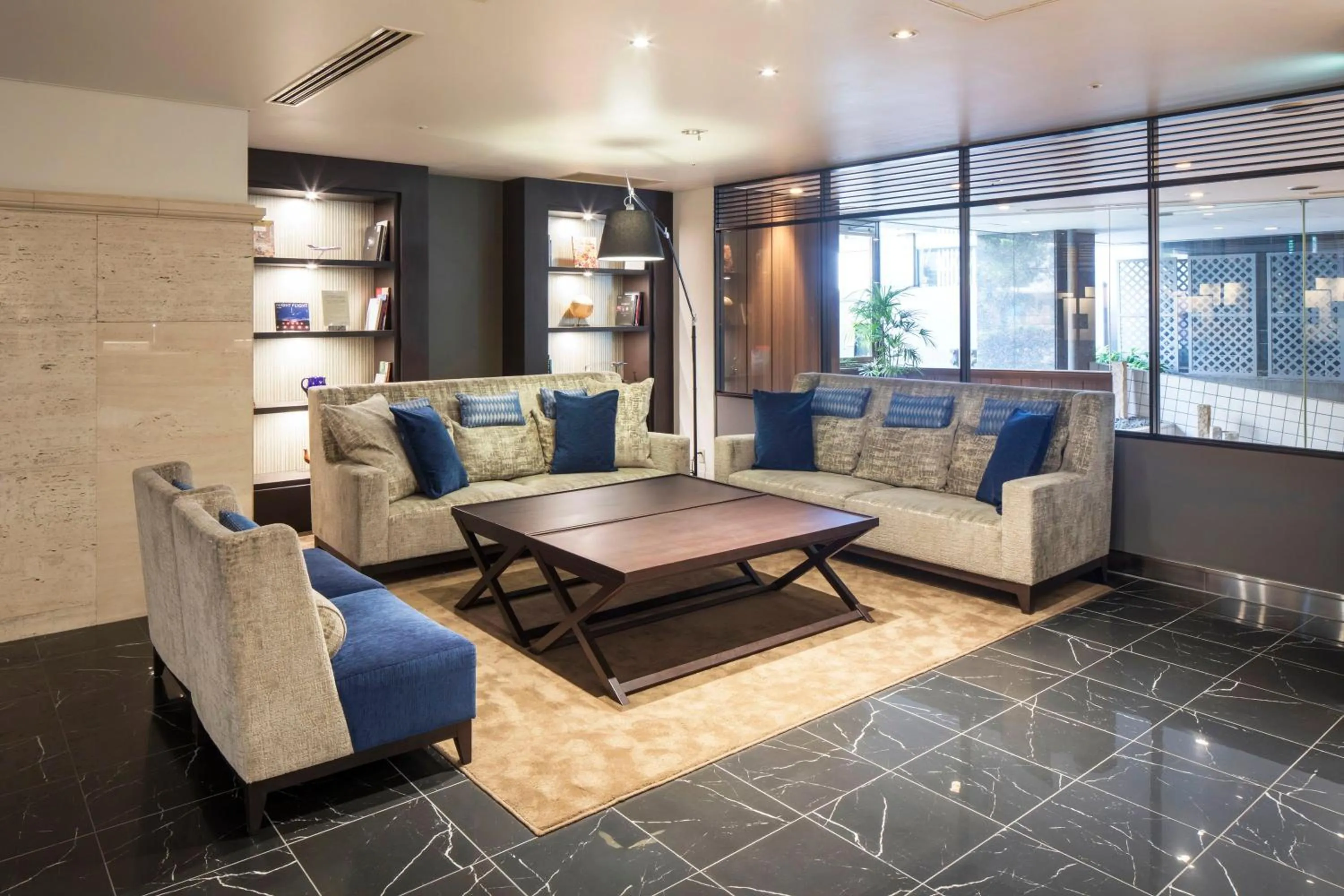 Lobby or reception in Hotel Mystays Premier Hamamatsucho