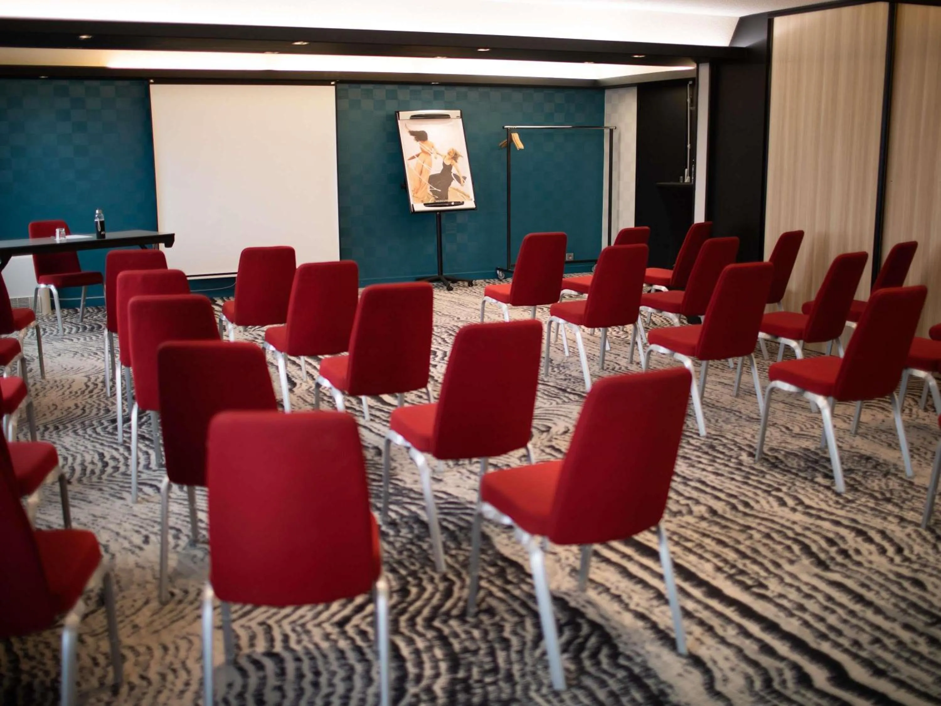 Meeting/conference room in Mercure Lorient Centre