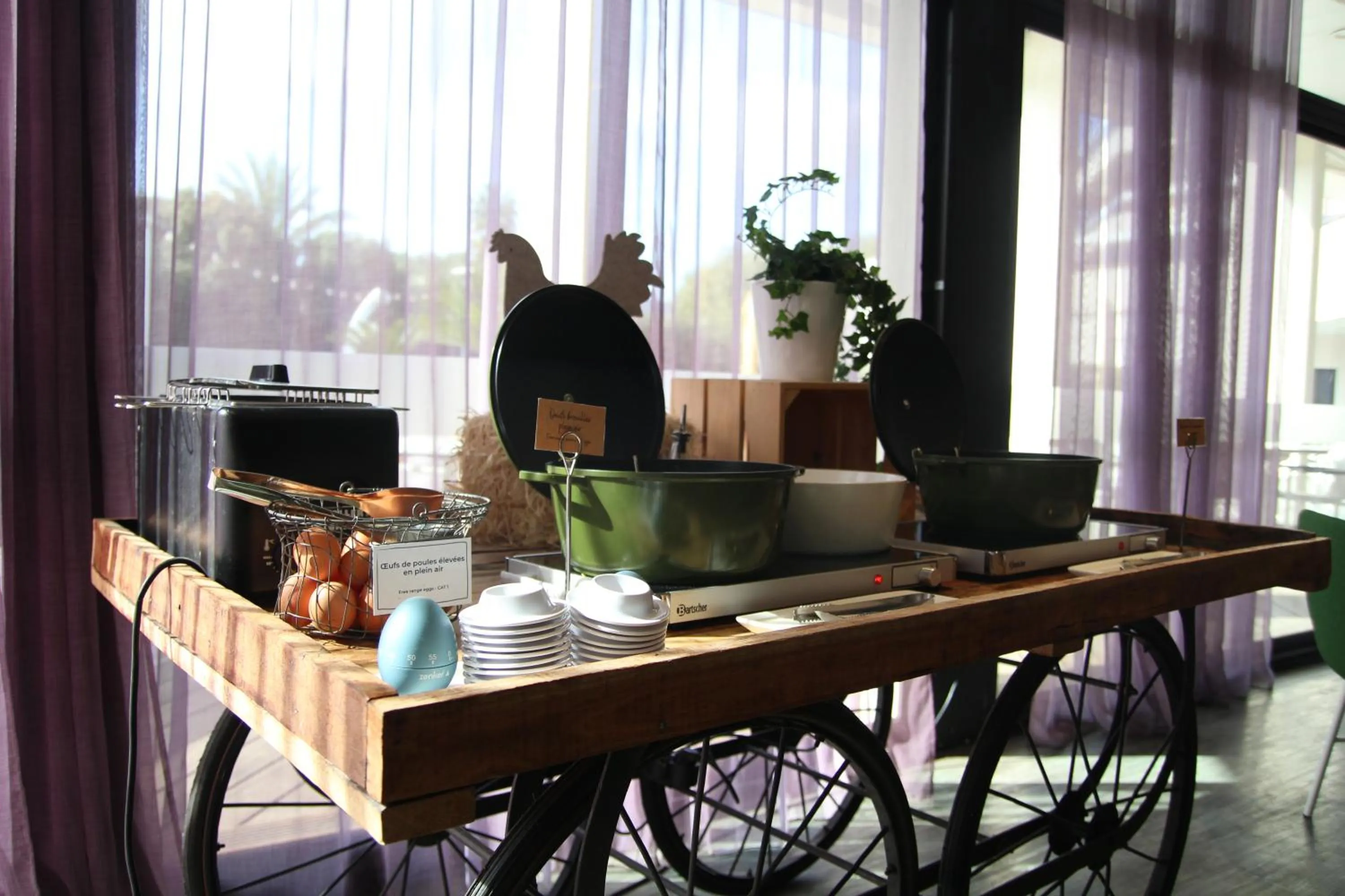 Breakfast in Mercure Hyères Centre Côte d'Azur