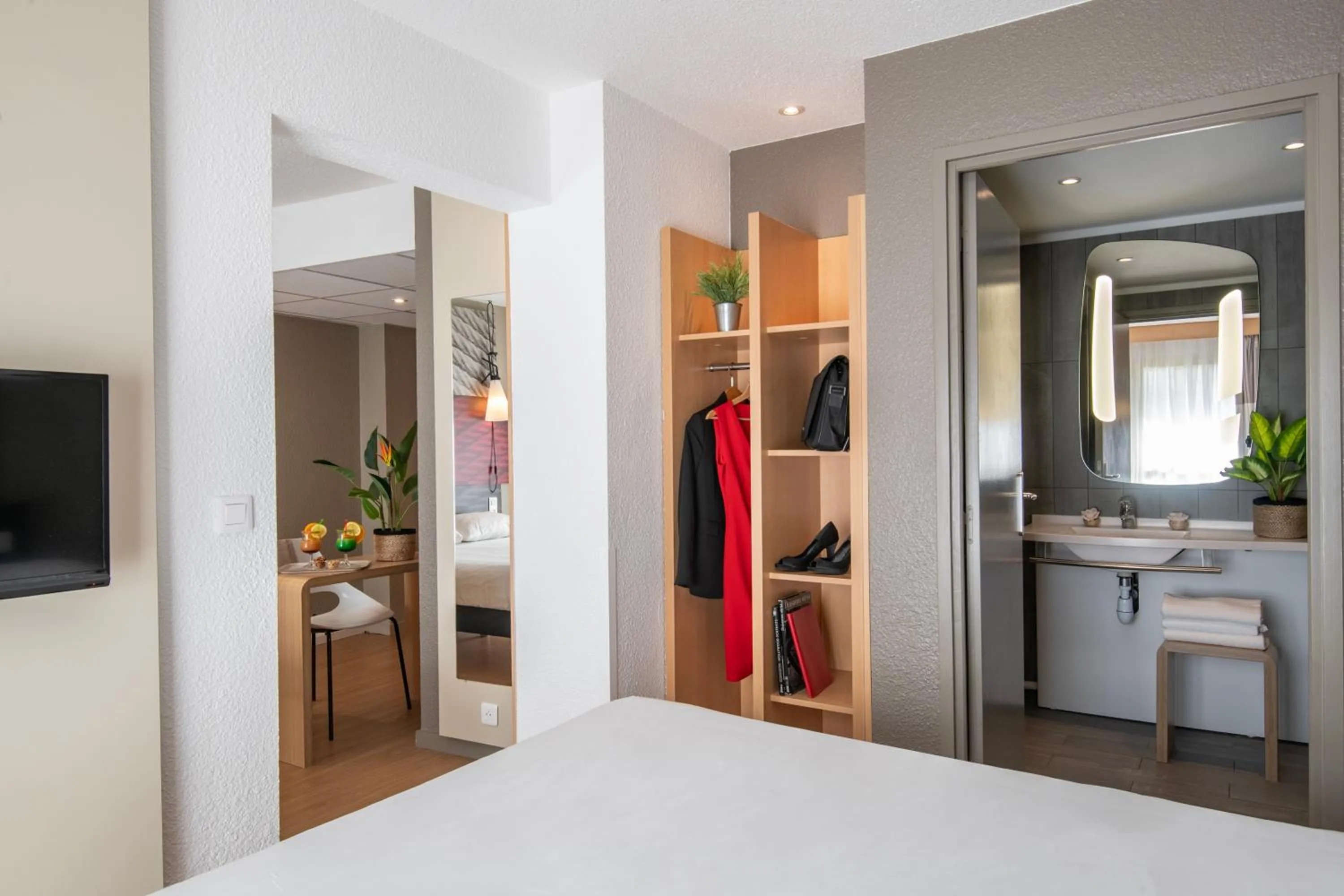 Decorative detail, Bed in ibis Cannes Plage La Bocca