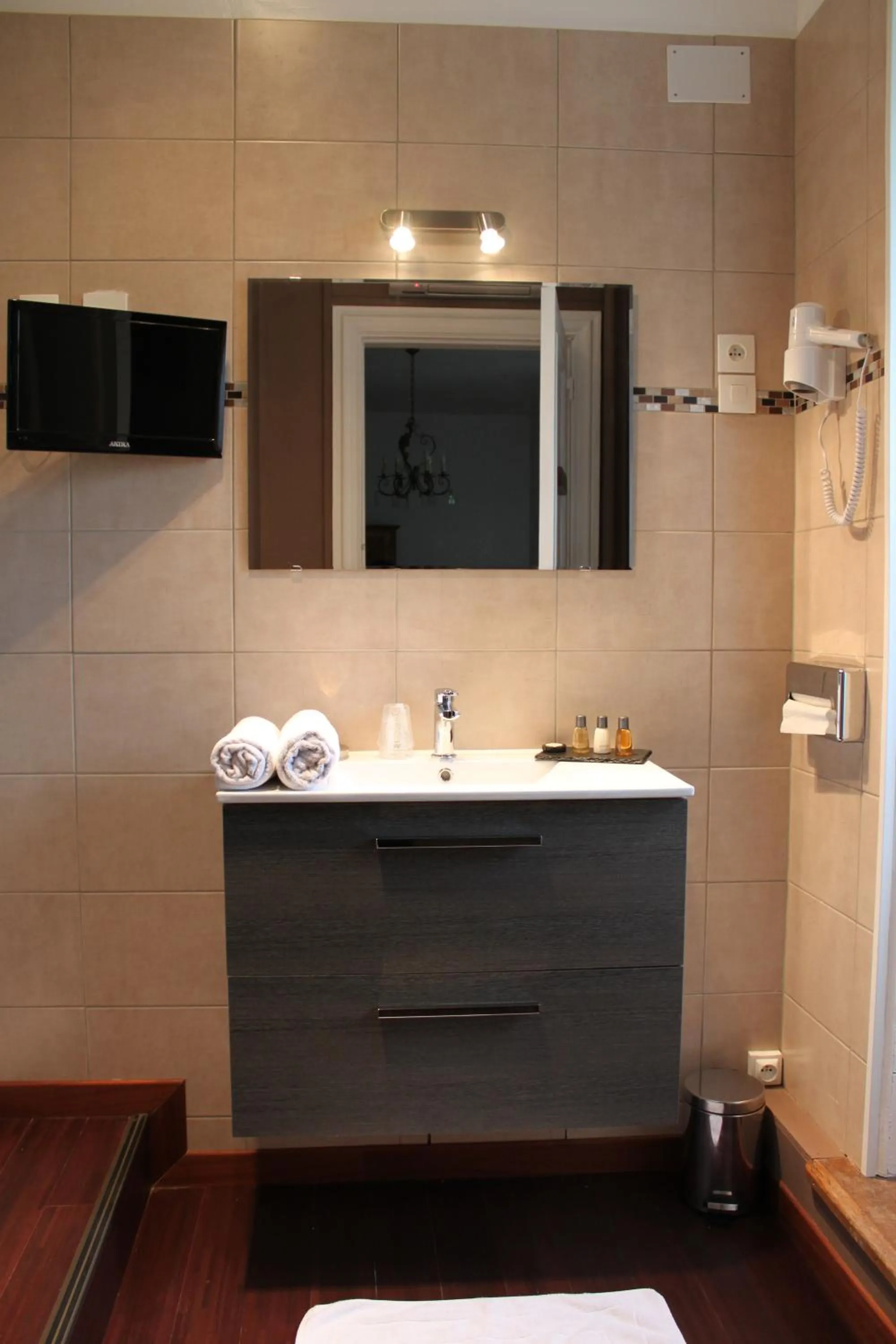 Bathroom in Résidence et Chambres d'Hôtes de La Porte d'Arras