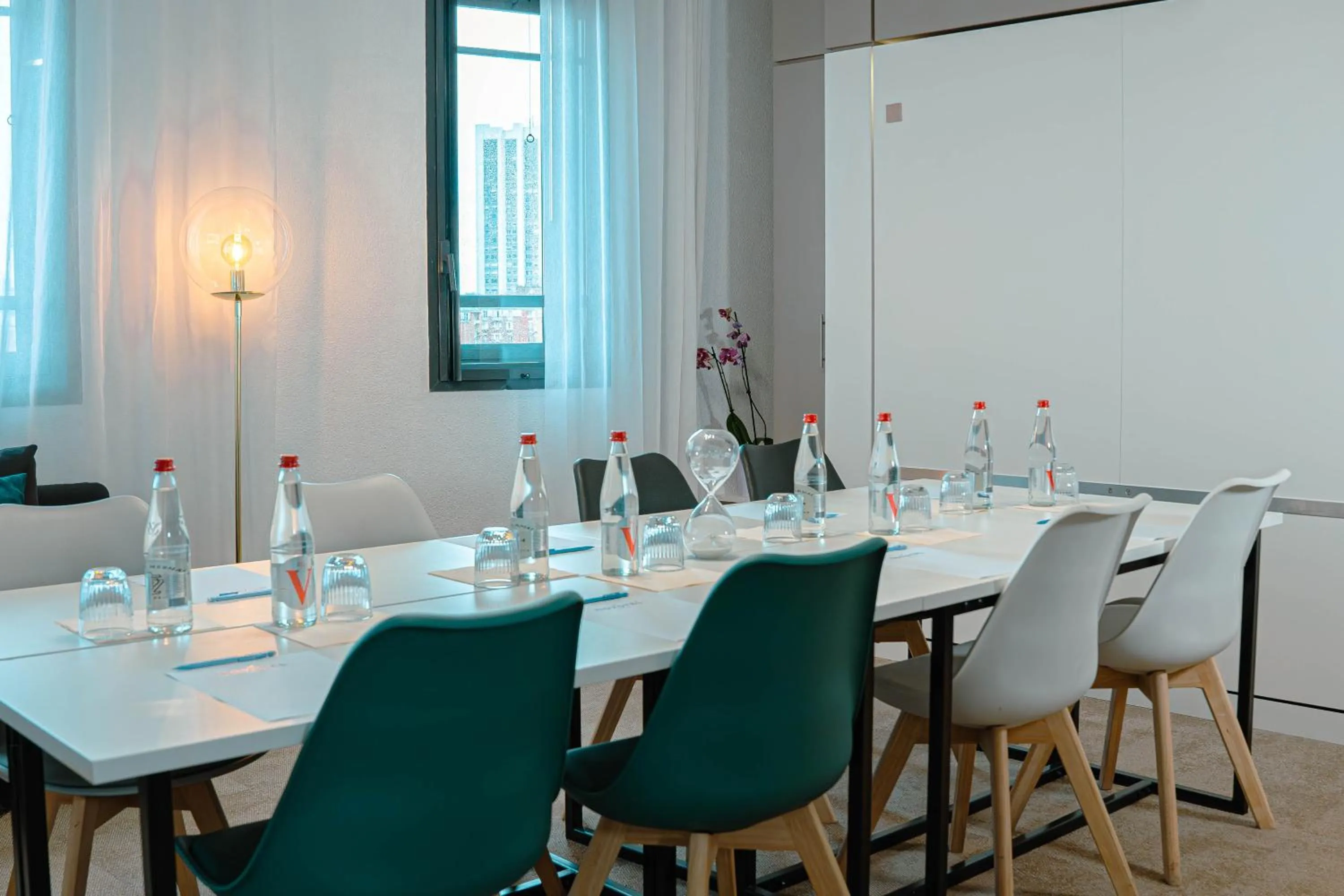 Meeting/conference room in Novotel Suites Paris Montreuil Vincennes