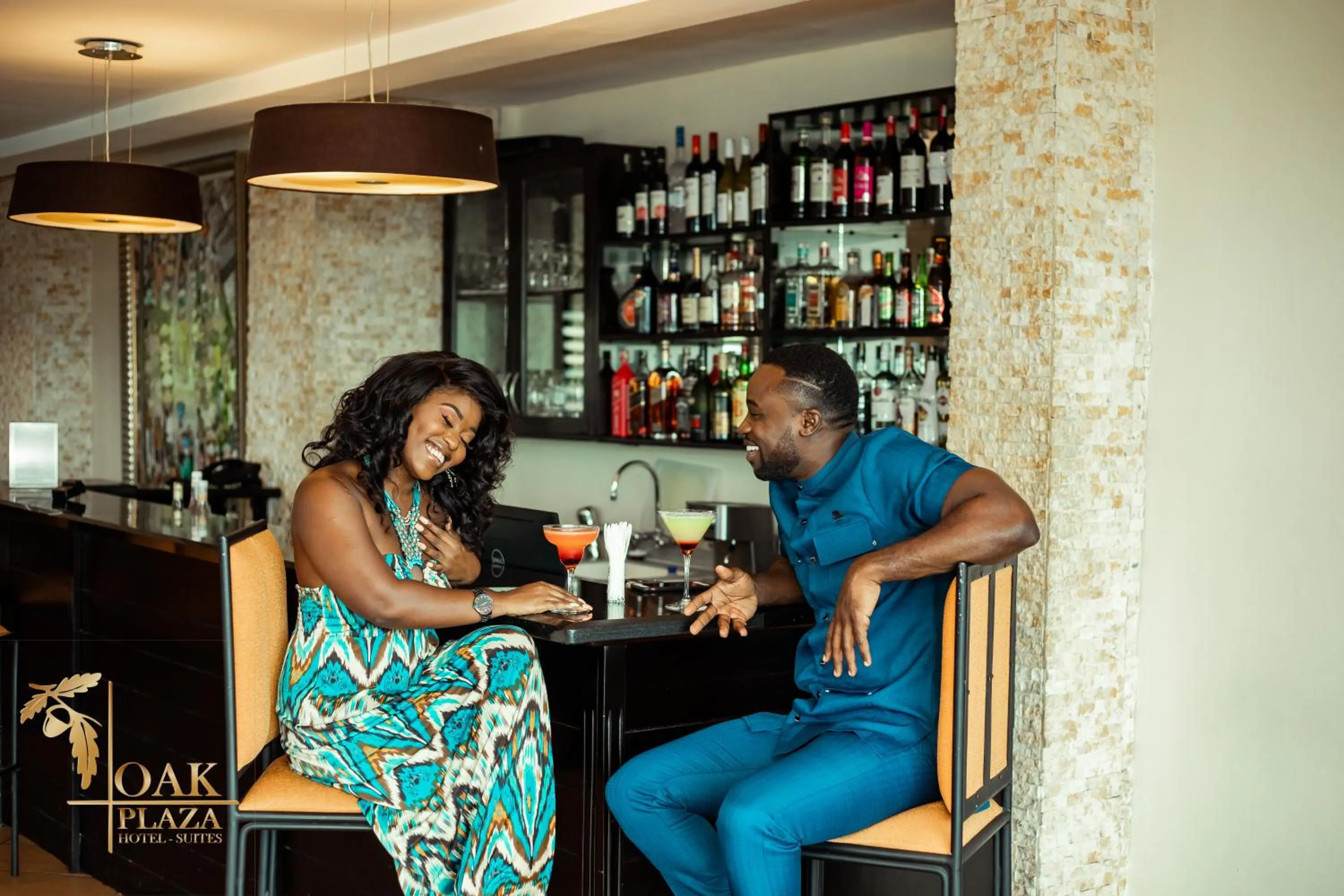 Lounge or bar in Oak Plaza Hotels East Airport