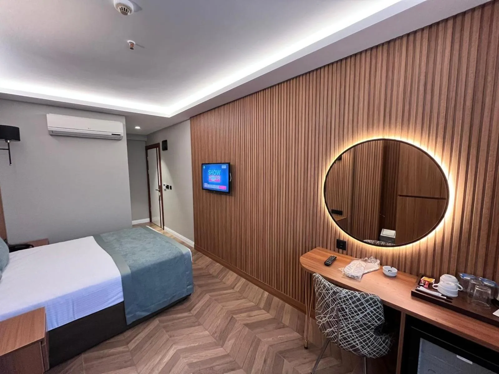 Bed in Gumus Palace Hotel