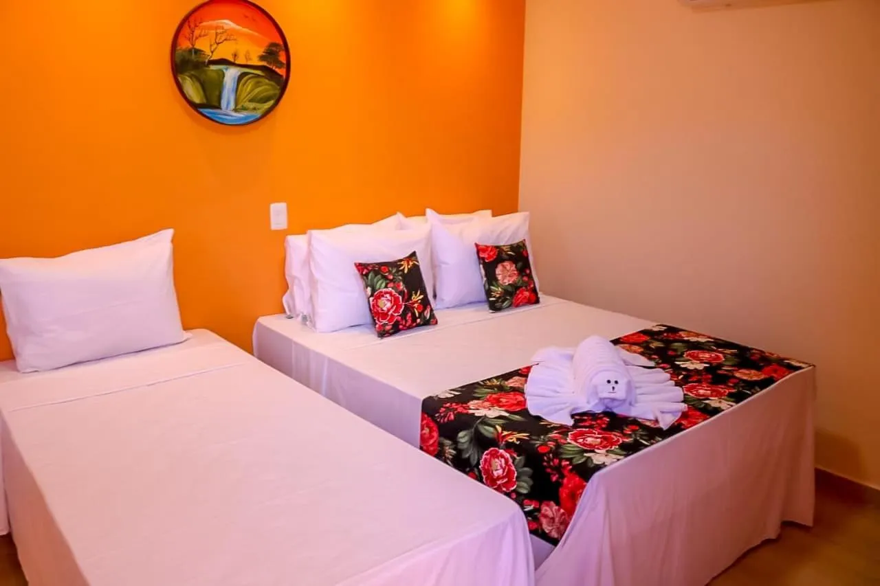 Photo of the whole room, Bed in Pousada Málaga