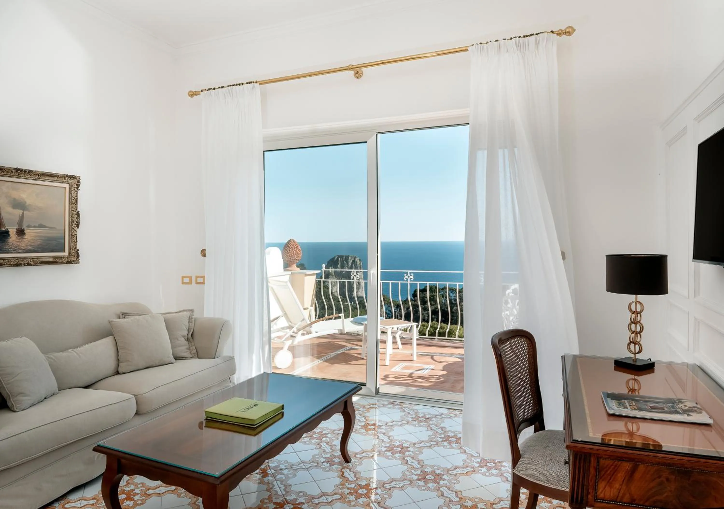 Bed in Hotel Quisisana