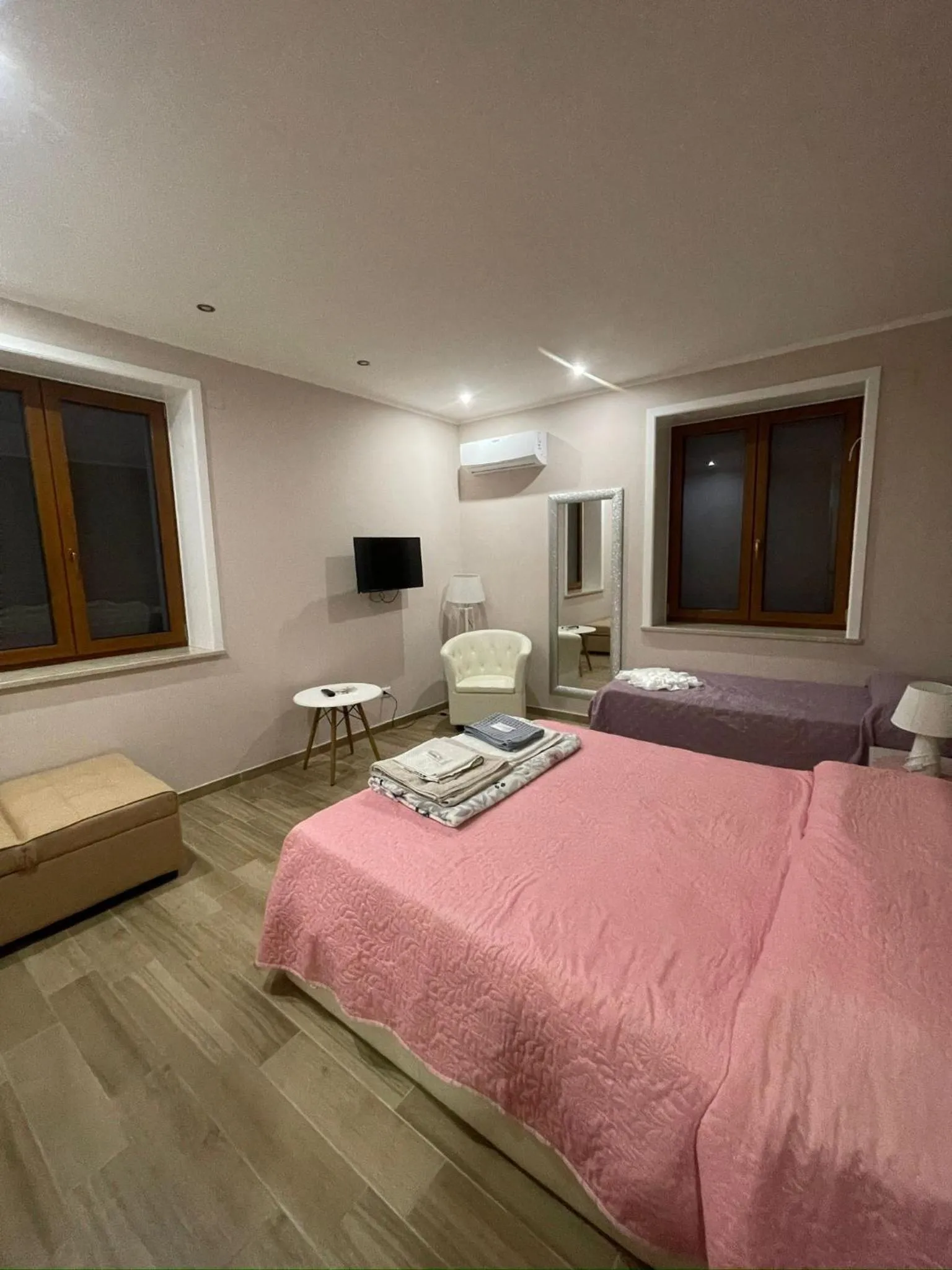 Bed in VILLA IZZO B&B