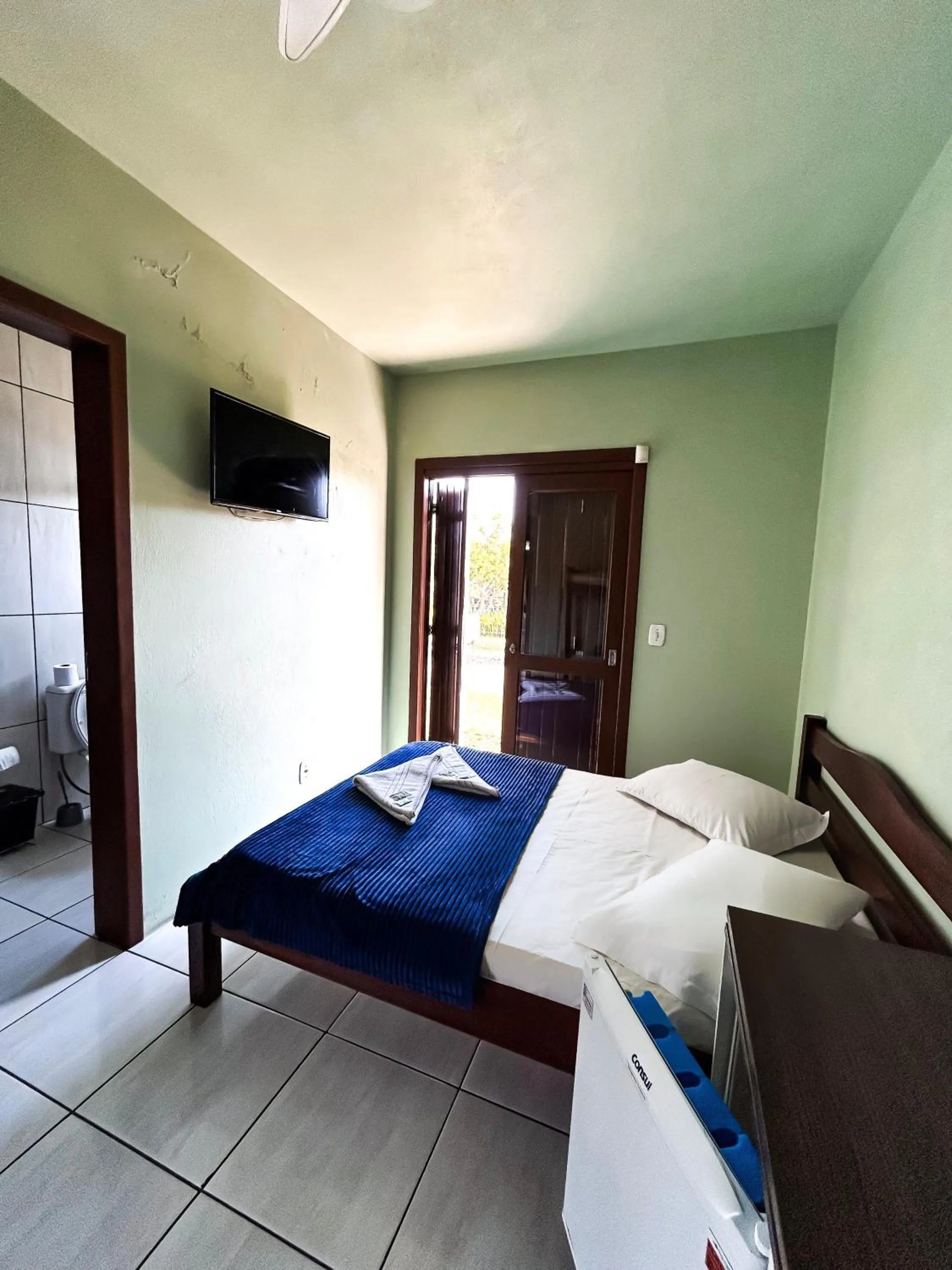 Bed in Hotel Girassol