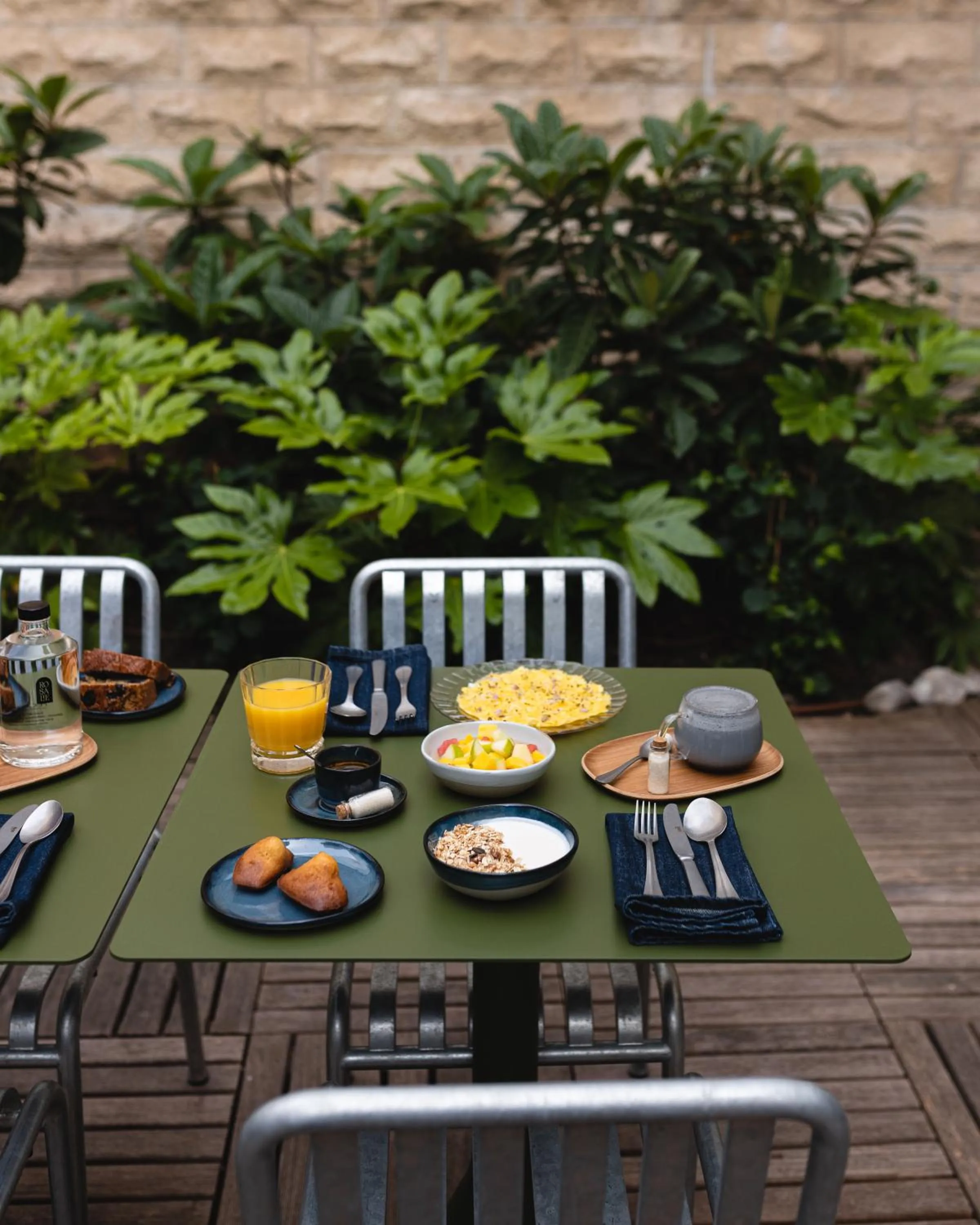 Breakfast in Hôtel Rosalie