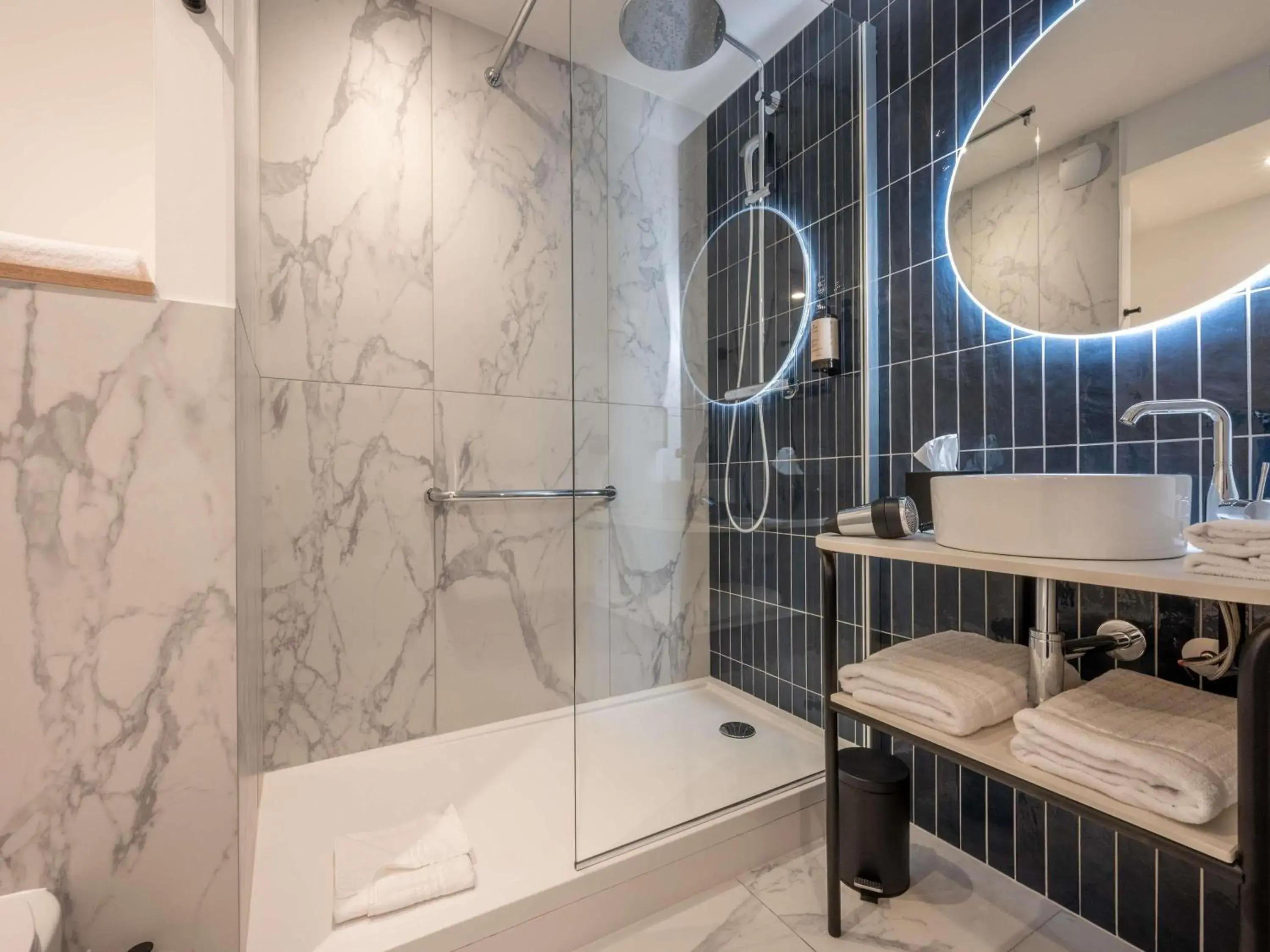 Double Room in Mercure La Rochelle Vieux Port Double Room in Mercure La Rochelle Vieux Port