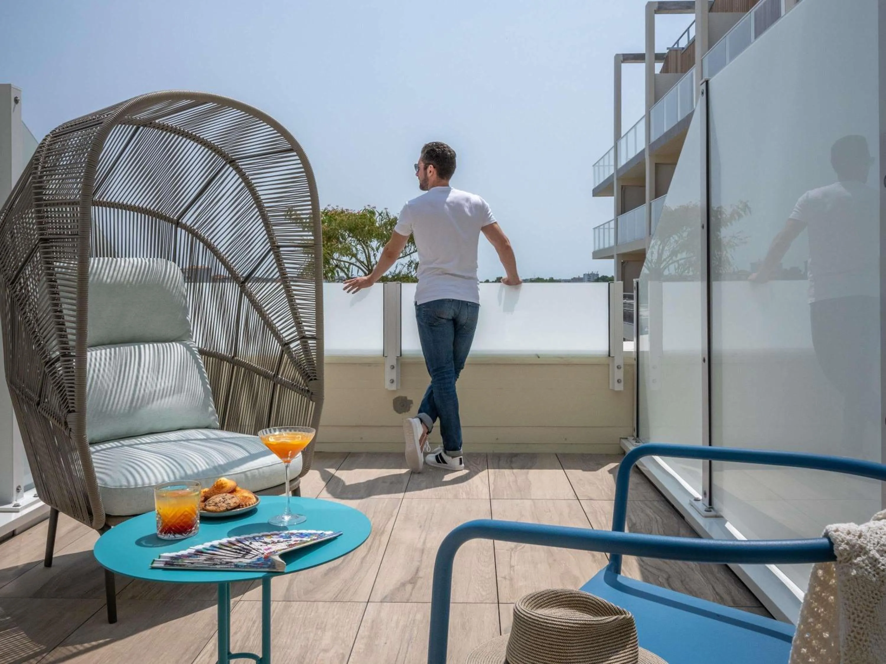 Bedroom in Mercure La Rochelle Vieux Port