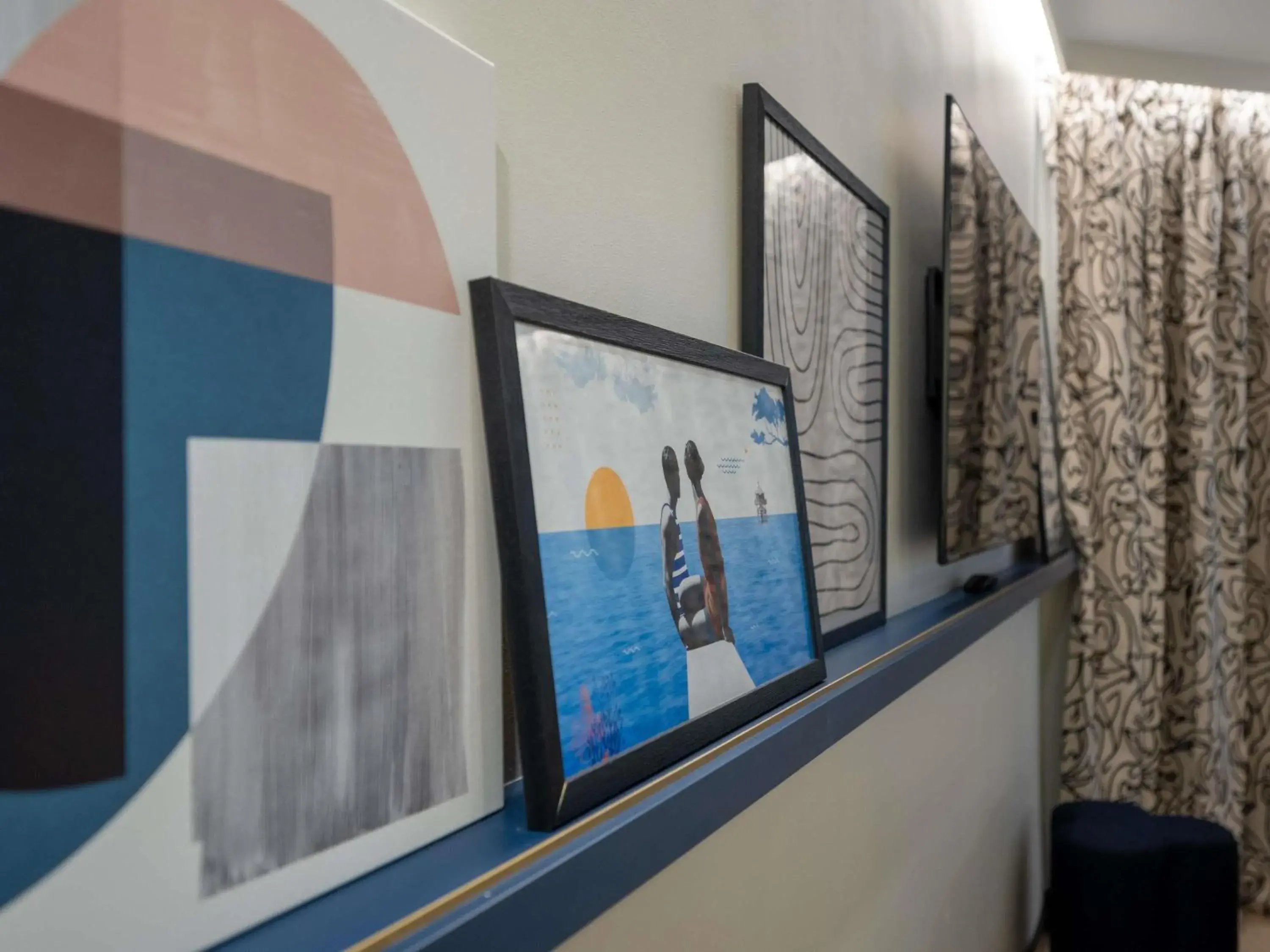 Standard King Room in Mercure La Rochelle Vieux Port Standard King Room in Mercure La Rochelle Vieux Port