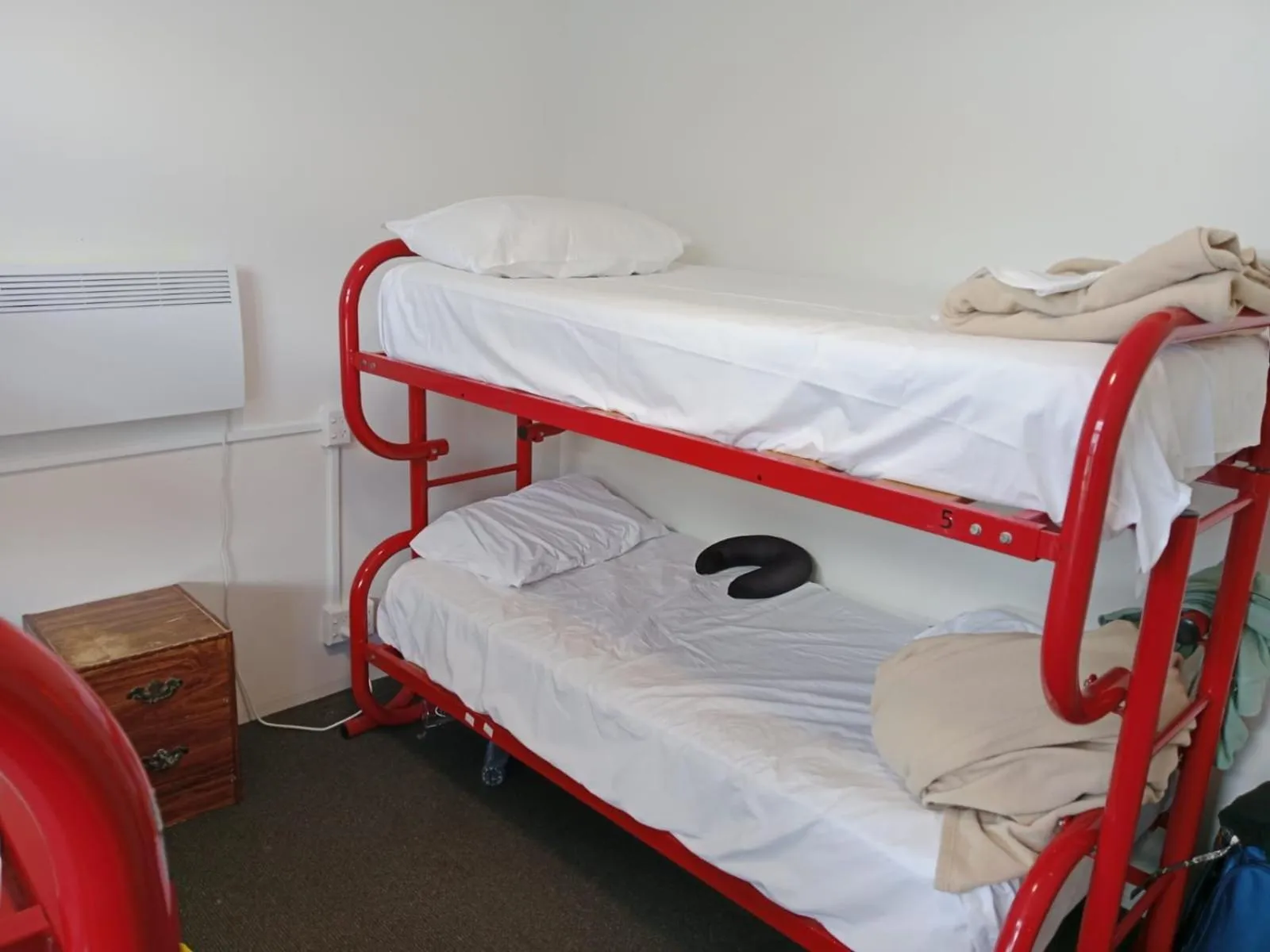 bunk bed, Bed in Lakeside Backpackers