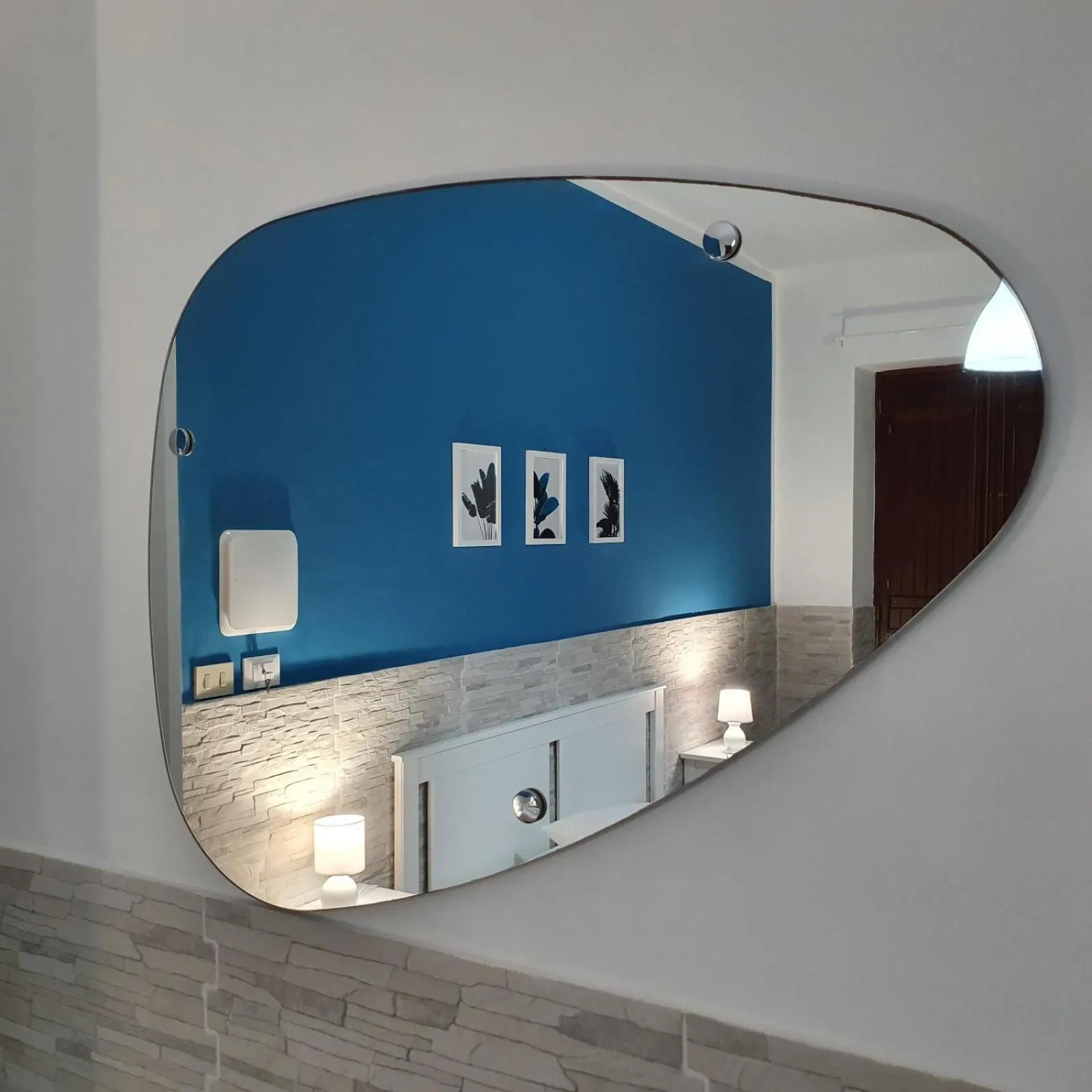 Decorative detail in Alba Chiara B&B