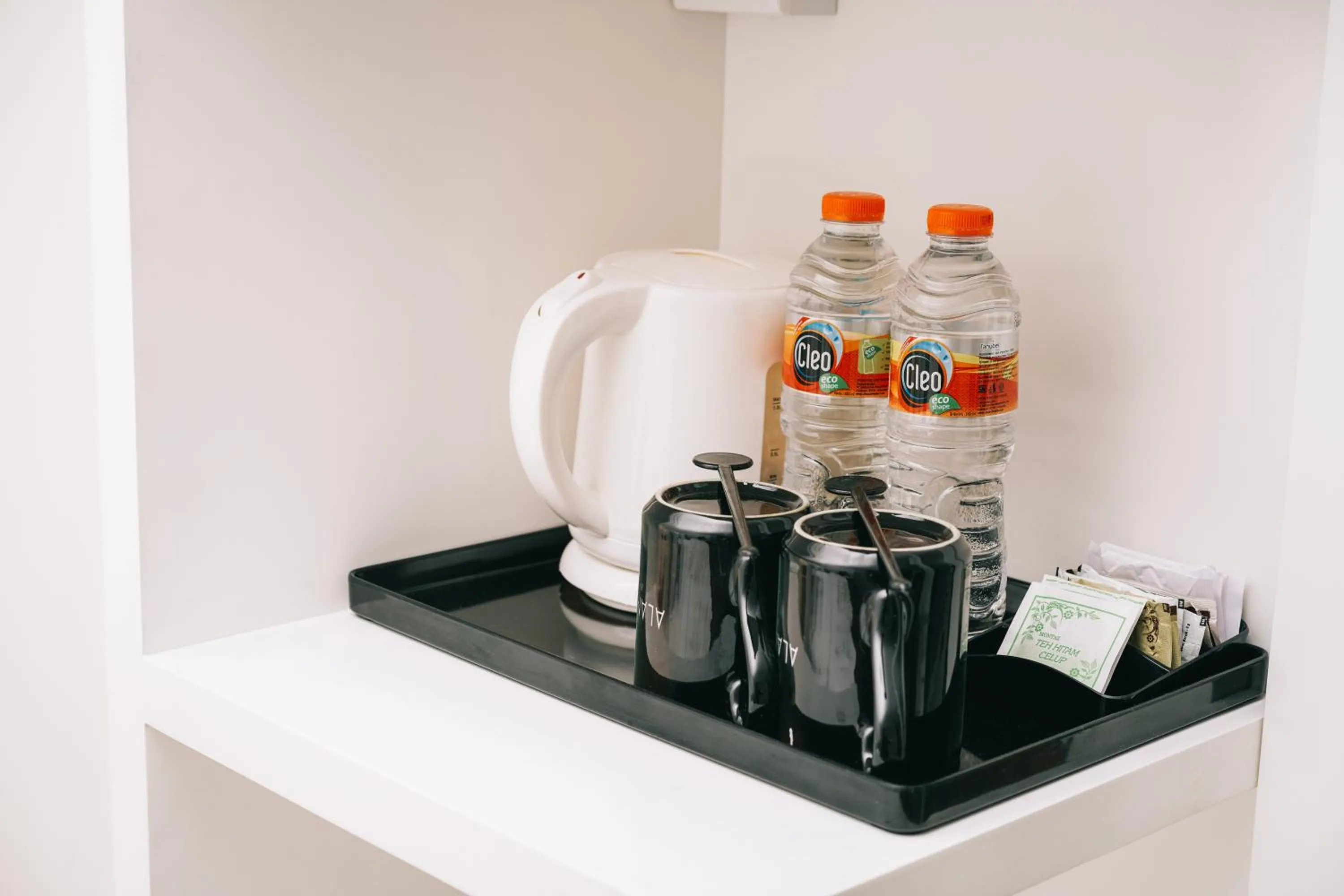 Coffee/tea facilities in Alam Hotel by Cordela