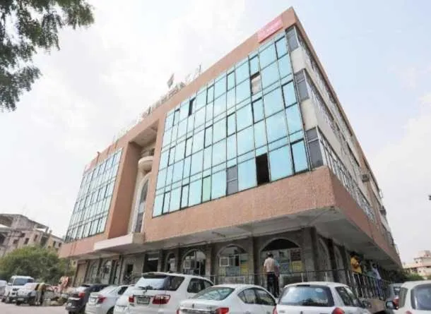 Facade/entrance in Hotel O DSG Residency