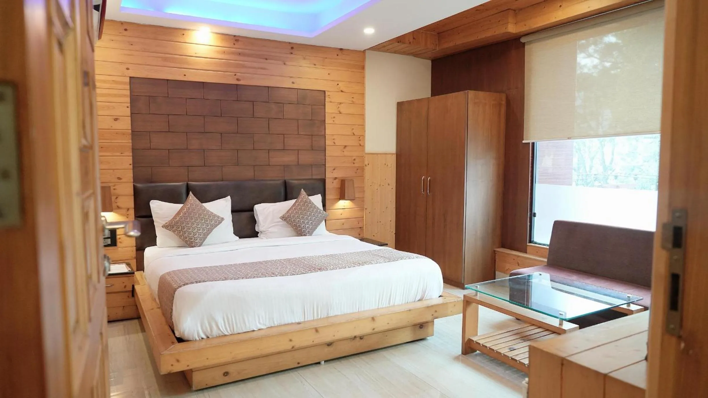 Bed in Hotel Skyking